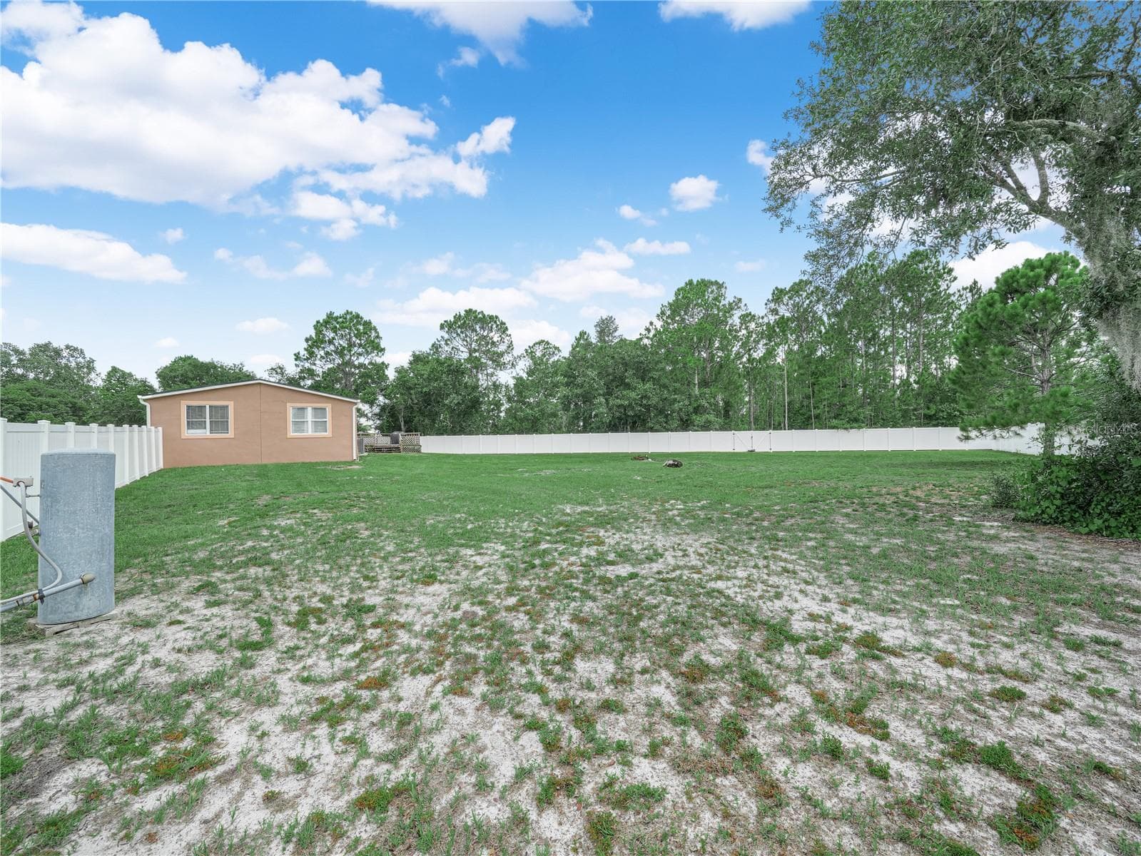 Manufactured Home at 3559 REAGAN BLVD, LAKE WALES, photo 32 of 45