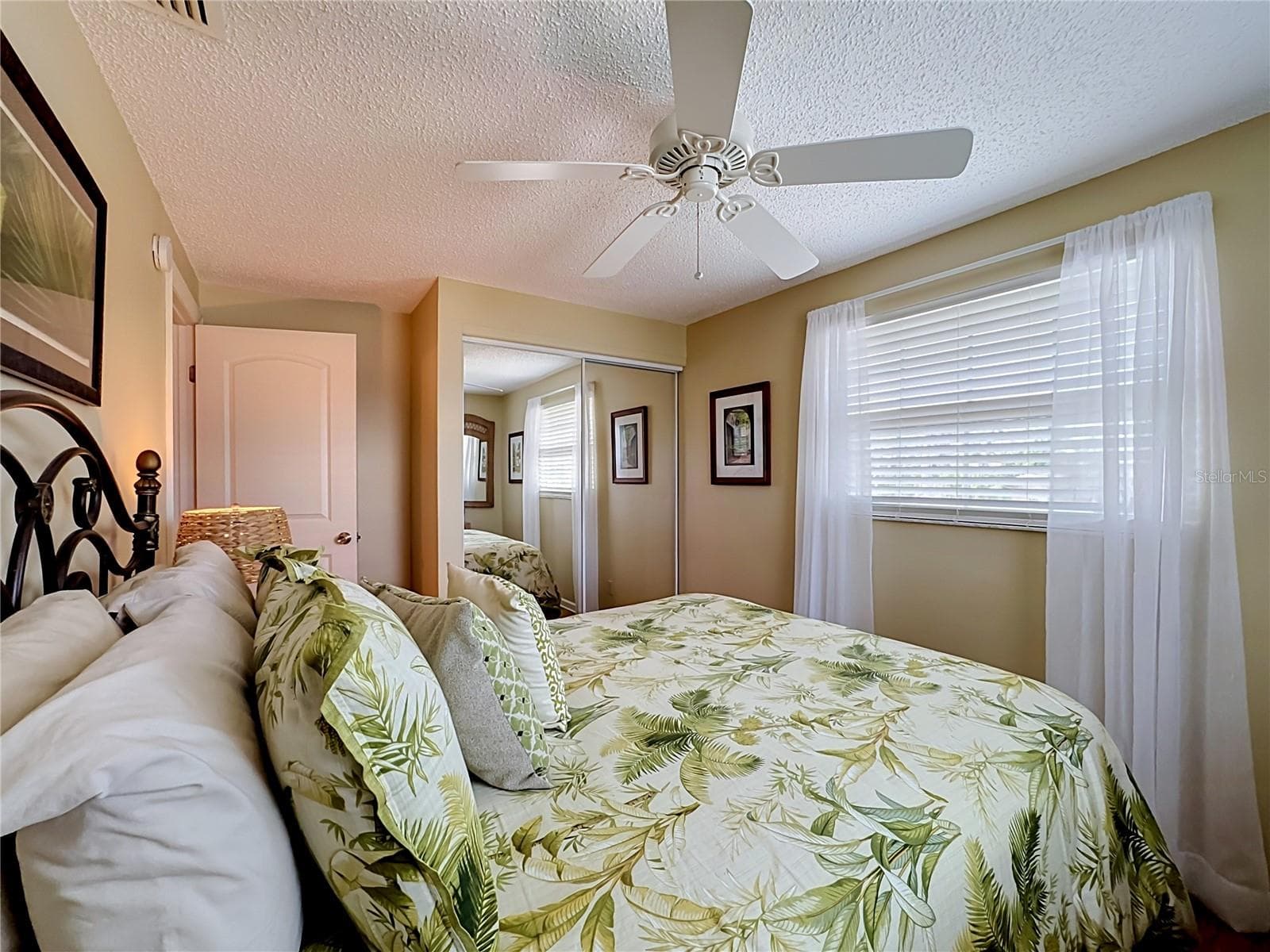 Single Family Residence at 202 PEACOCK LN #A, HOLMES BEACH, photo 19 of 66