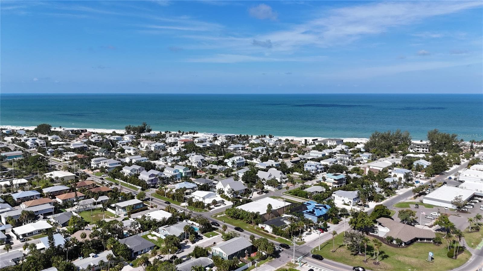 Walk to beach - 202 PEACOCK LN #A, HOLMES BEACH