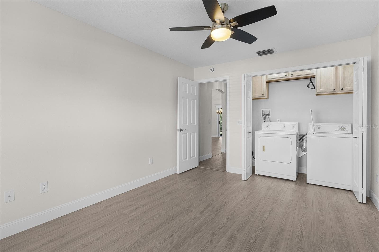 Laundry in BR3 - 1213 EL ESPARZA LN, THE VILLAGES