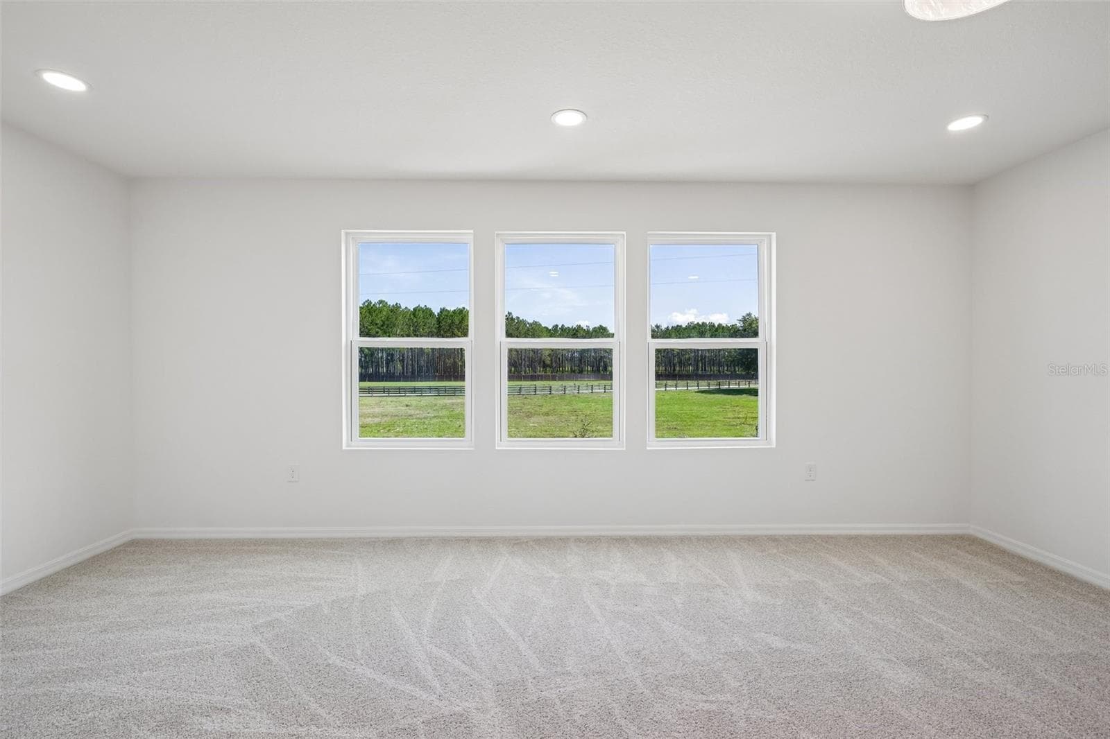 Townhouse at 34559 TURPINS AVE, ZEPHYRHILLS, photo 17 of 30