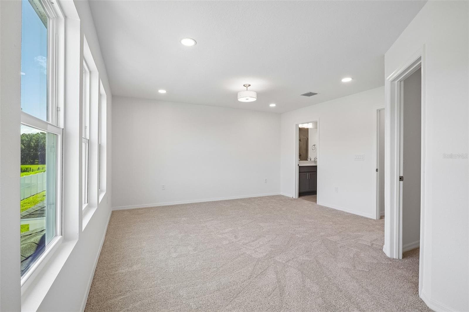 Townhouse at 34559 TURPINS AVE, ZEPHYRHILLS, photo 18 of 30