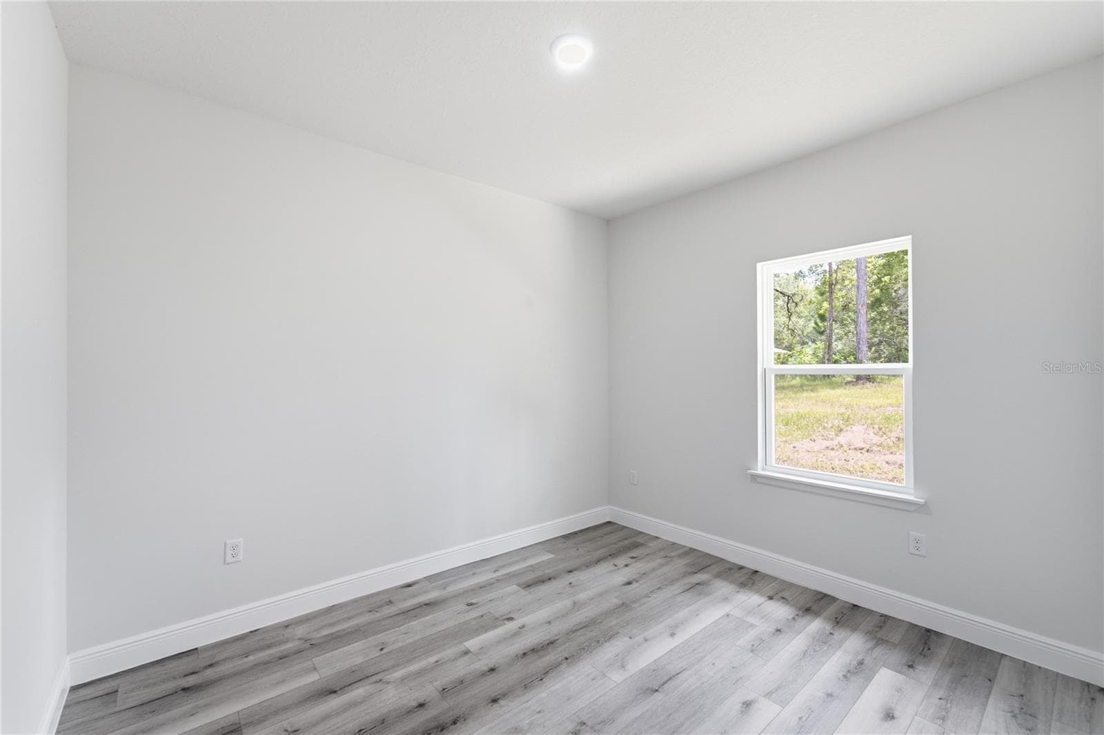 Single Family Residence at 8809 N CIRCULAR WAY, CITRUS SPRINGS, photo 22 of 35