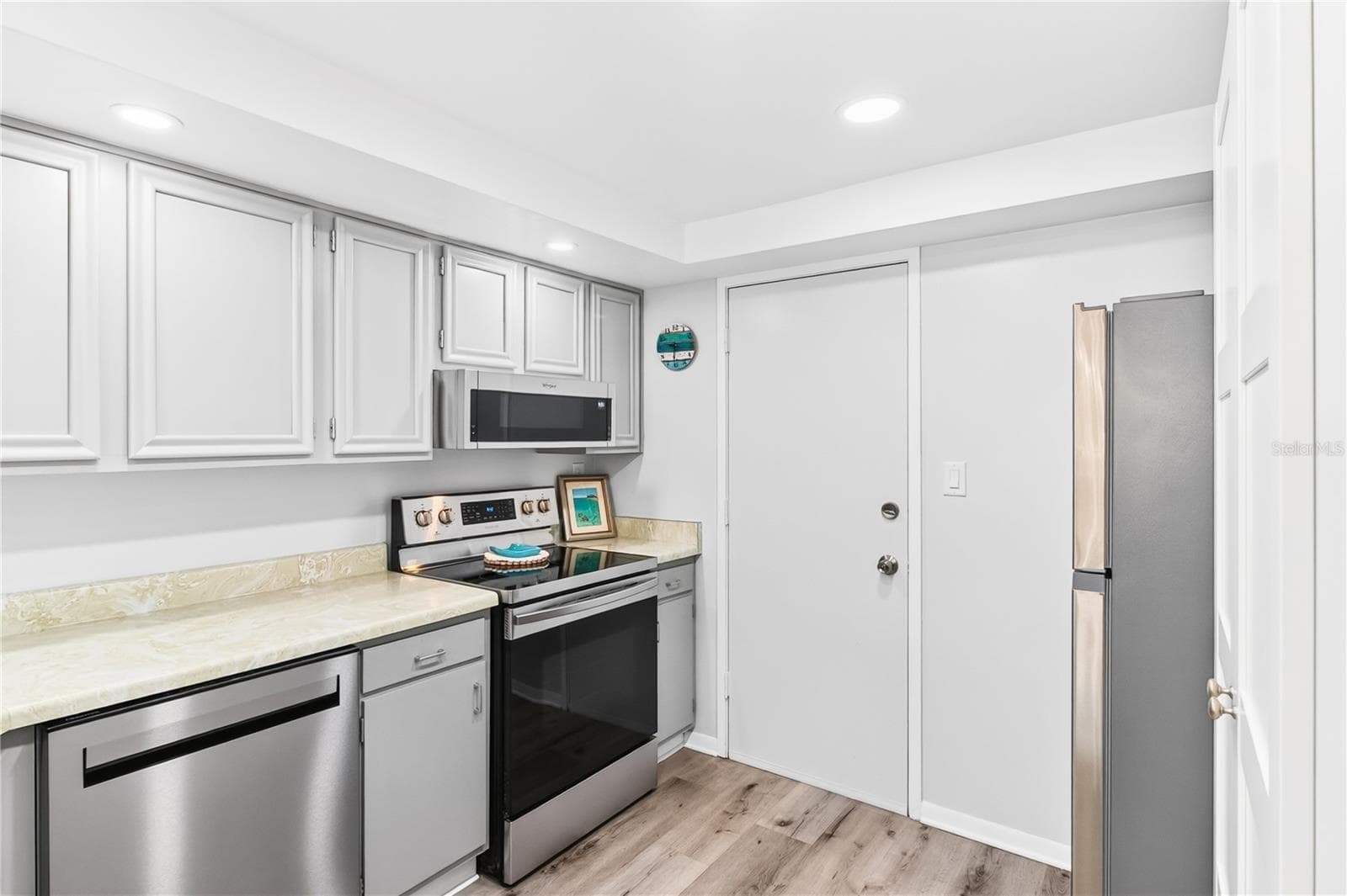 Condominium at 7400 SUN ISLAND DR S #203, SOUTH PASADENA, photo 13 of 32