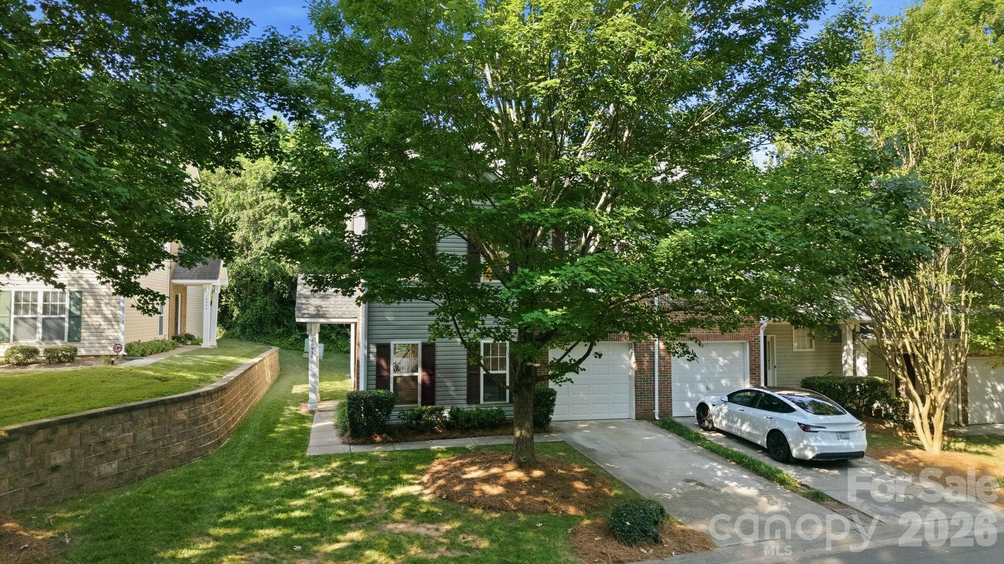 Townhouse at 16936 Commons Creek Drive, Charlotte, photo 17 of 19