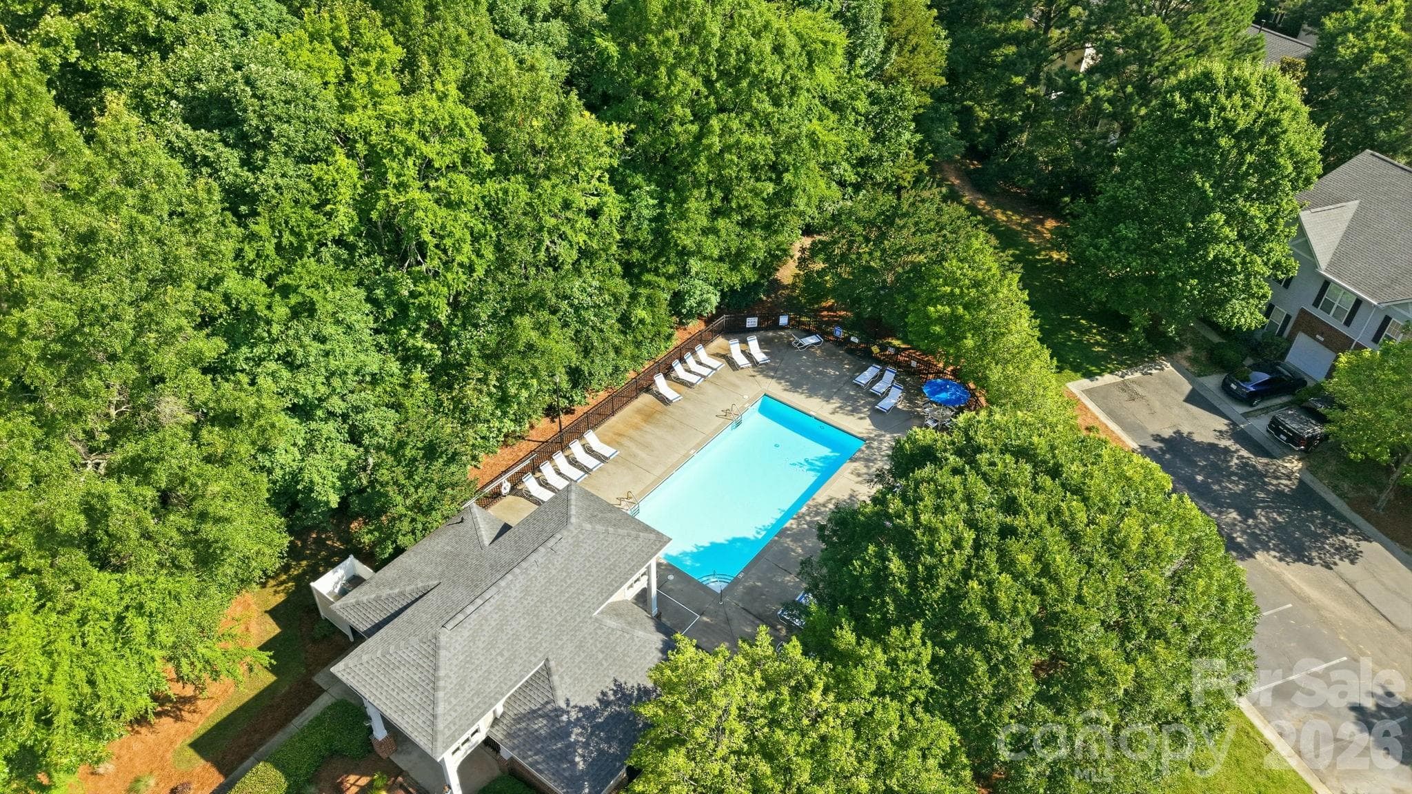 Townhouse at 16936 Commons Creek Drive, Charlotte, photo 18 of 19