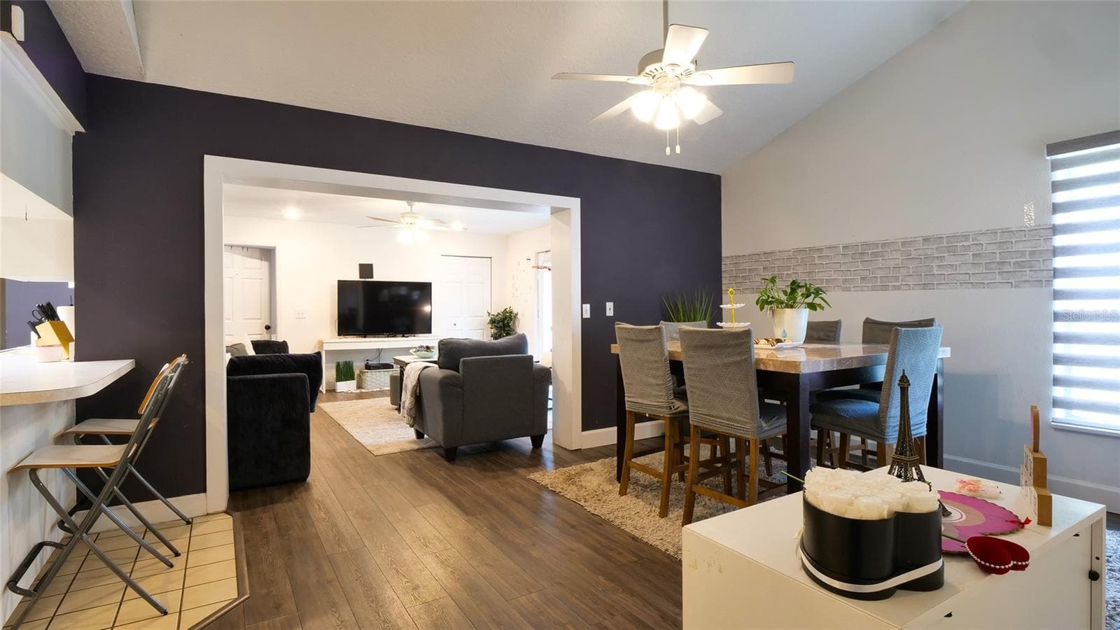 Single Family Residence at 1048 MALLETWOOD DR, BRANDON, photo 36 of 55