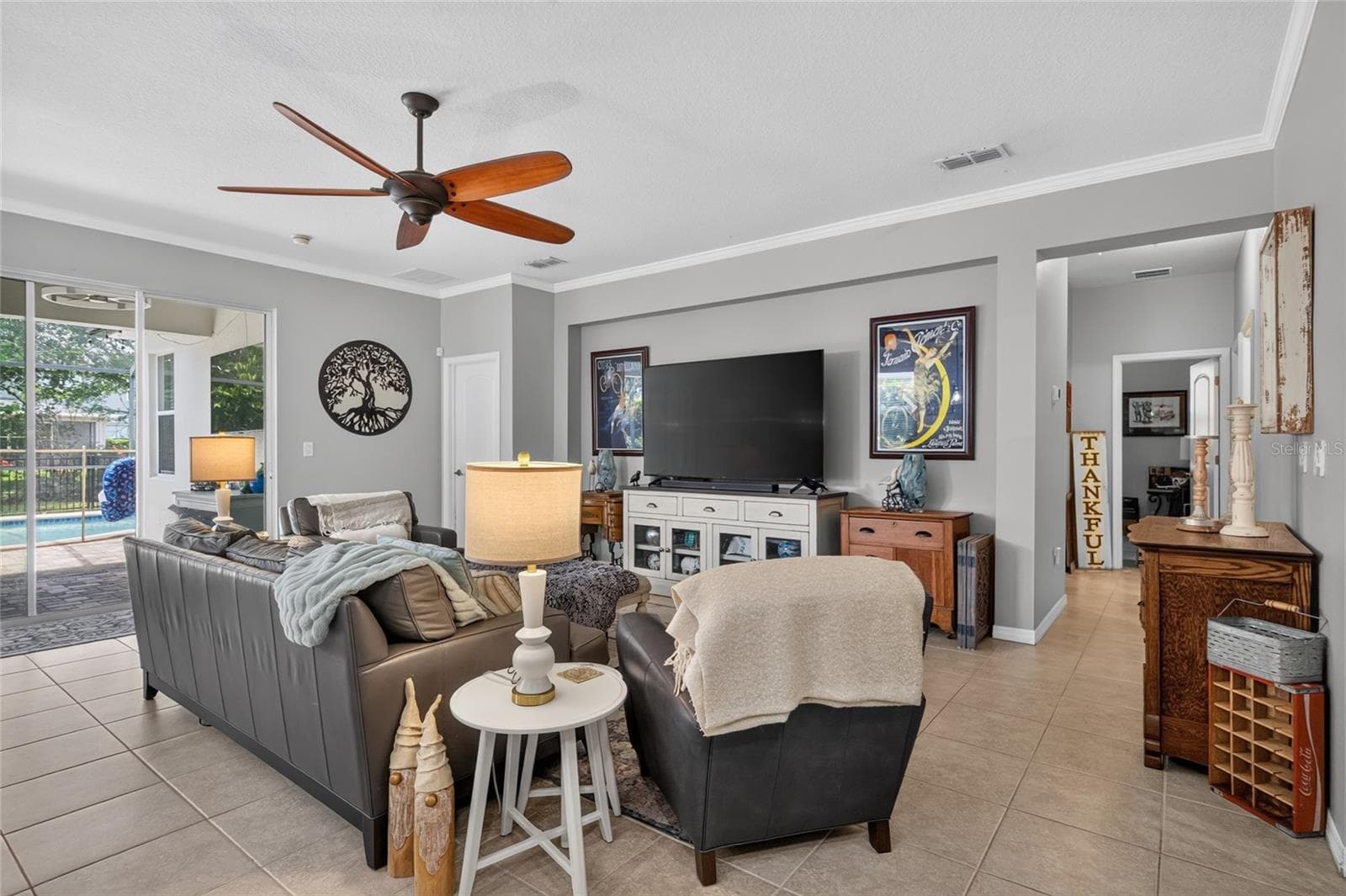 Single Family Residence at 15601 STARLING WATER DR, LITHIA, photo 23 of 78