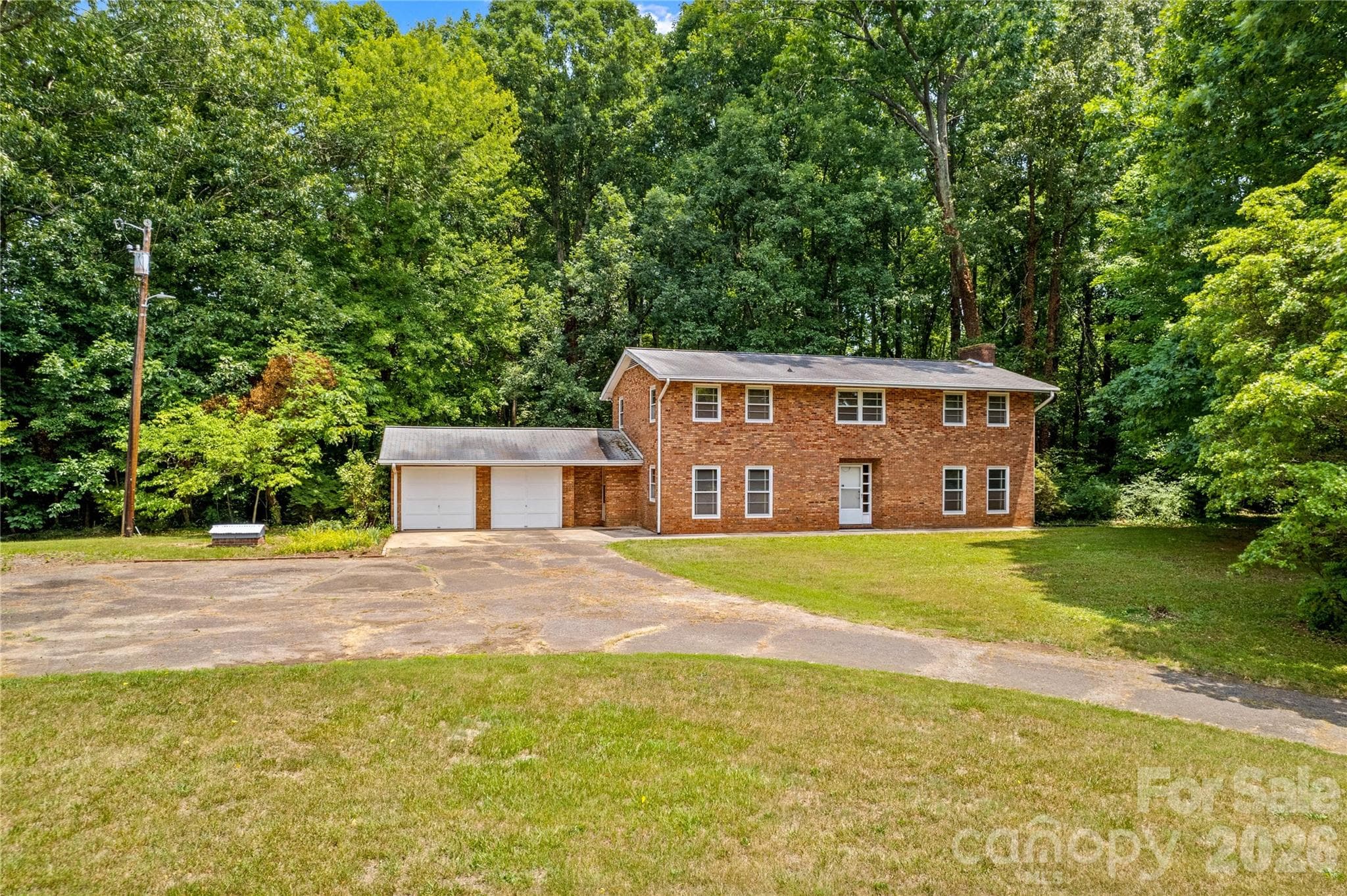 Single Family Residence at Troutman, photo 2 of 39