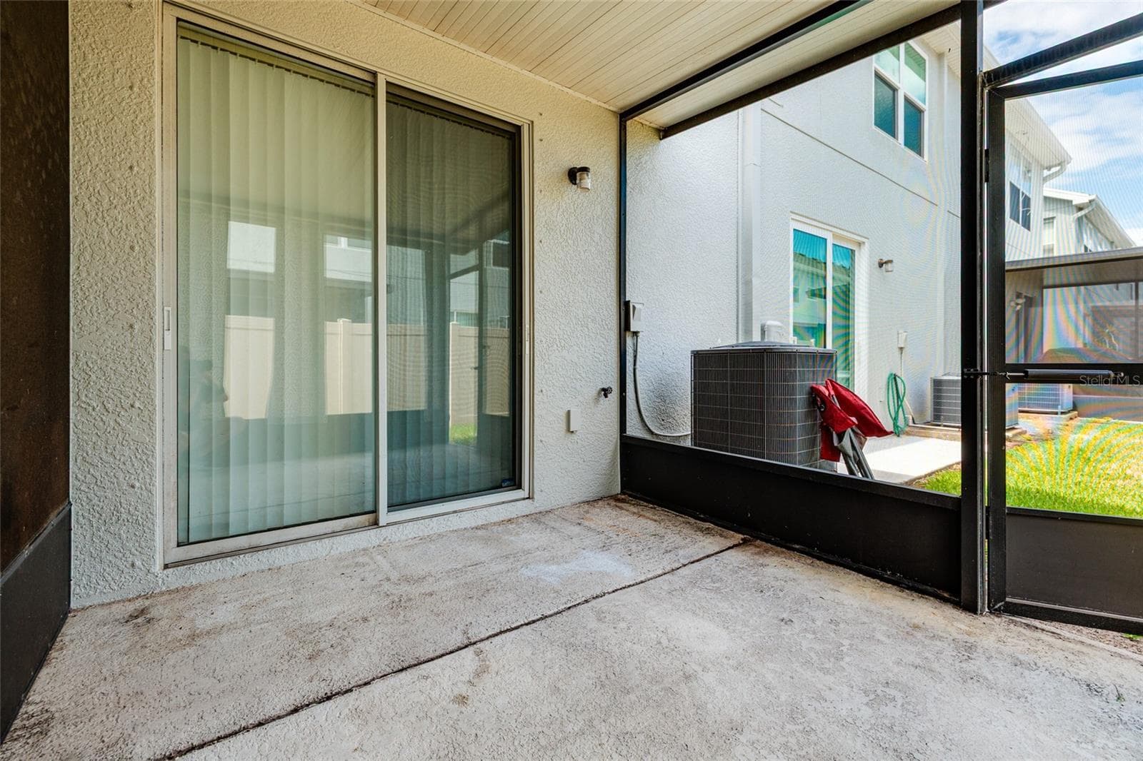 Townhouse at 4653 66TH PL N, PINELLAS PARK, photo 15 of 33
