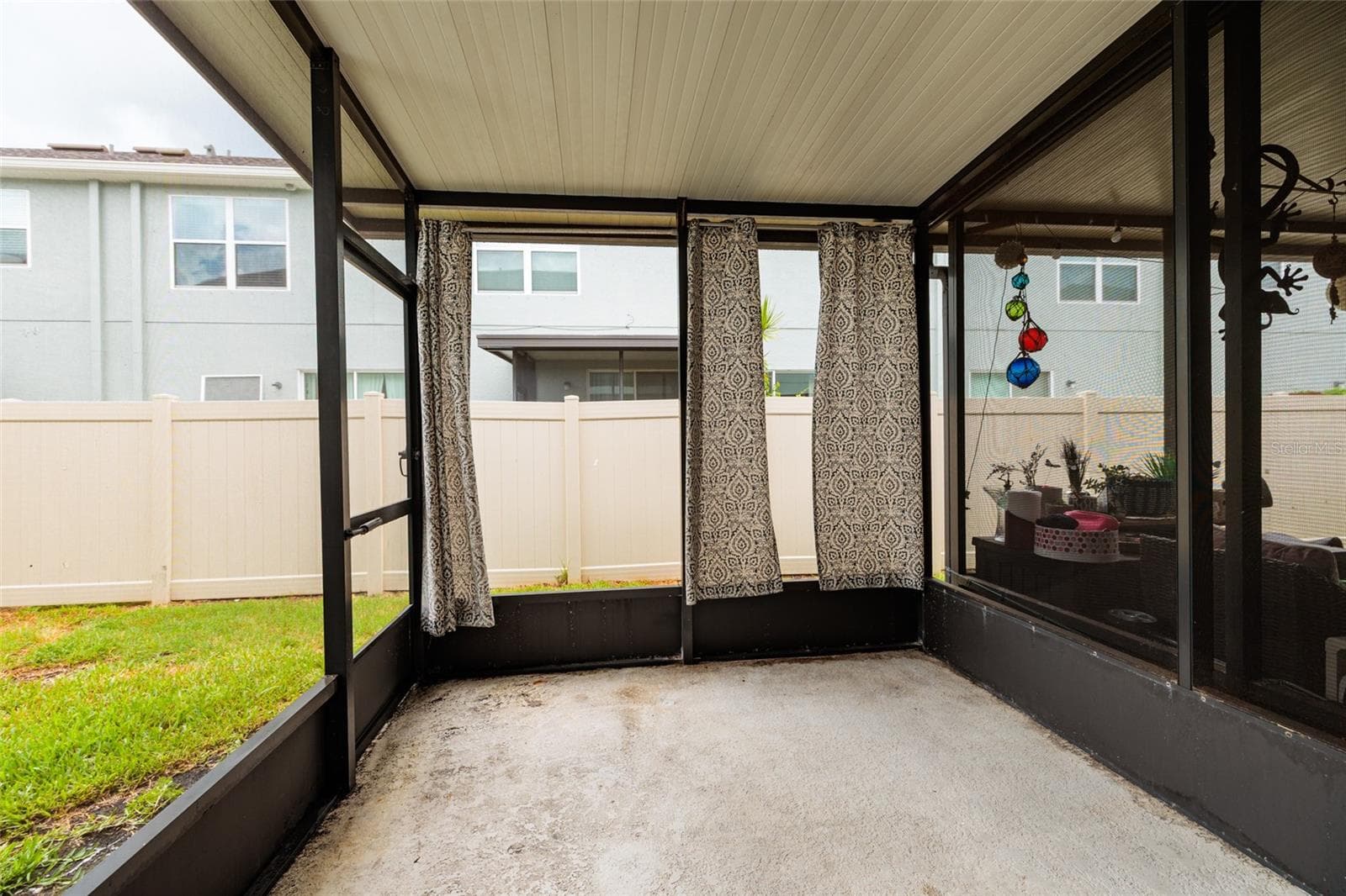 Townhouse at 4653 66TH PL N, PINELLAS PARK, photo 16 of 33