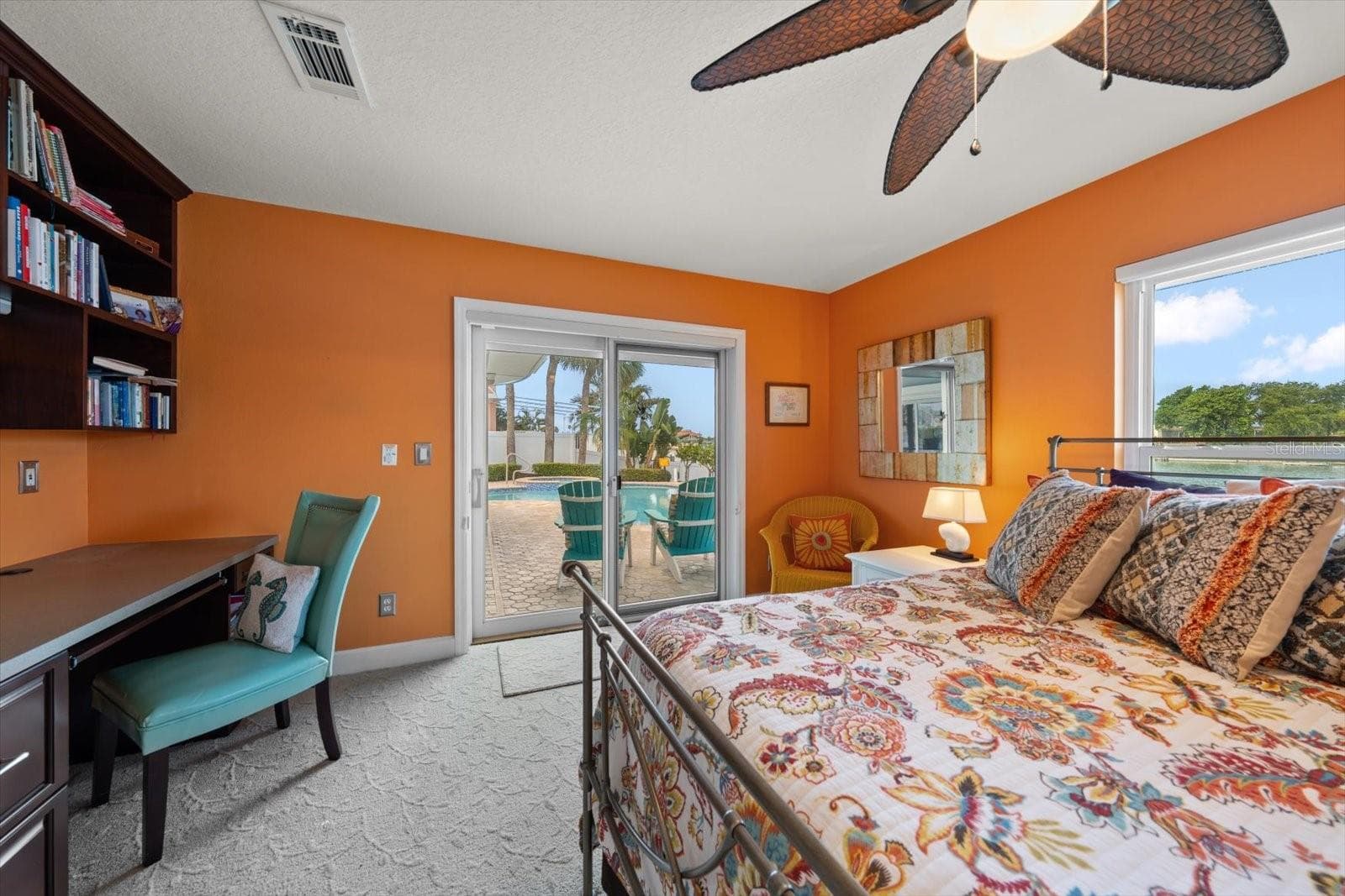 Single Family Residence at 2218 DONATO DR, BELLEAIR BEACH, photo 21 of 38