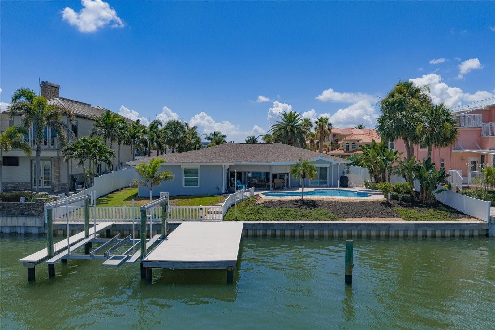 Single Family Residence at 2218 DONATO DR, BELLEAIR BEACH, photo 33 of 38