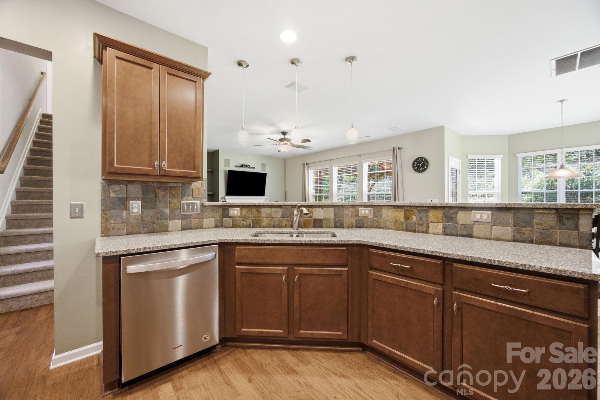 Single Family Residence at 14711 Brannock Hills Drive, Charlotte, photo 8 of 34