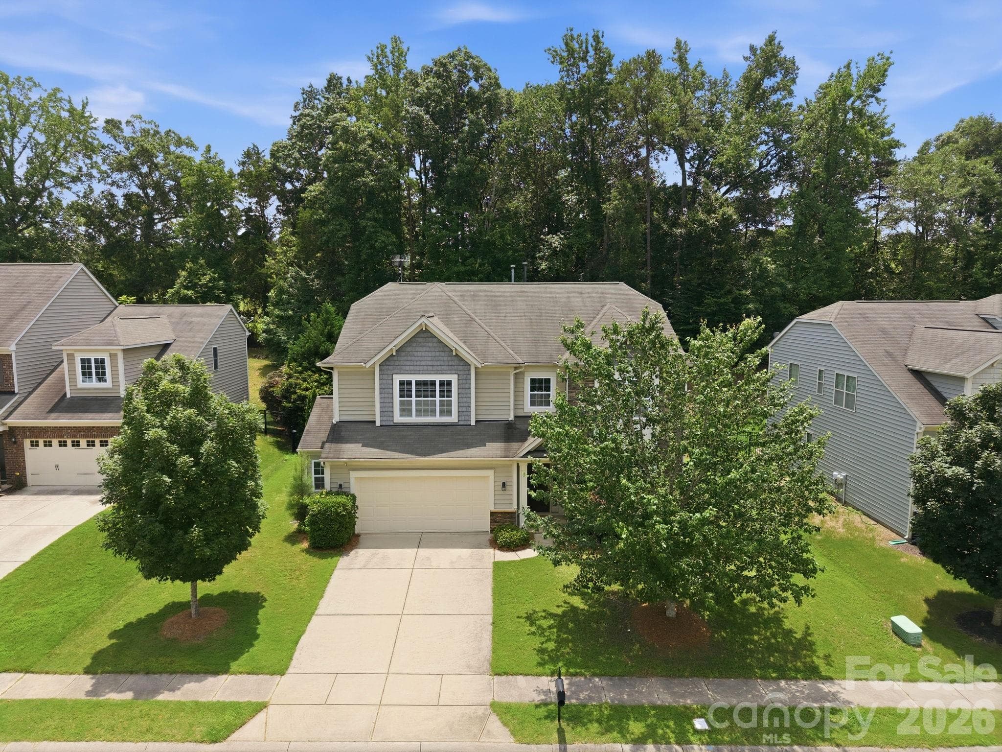 Single Family Residence at 14711 Brannock Hills Drive, Charlotte, photo 30 of 34