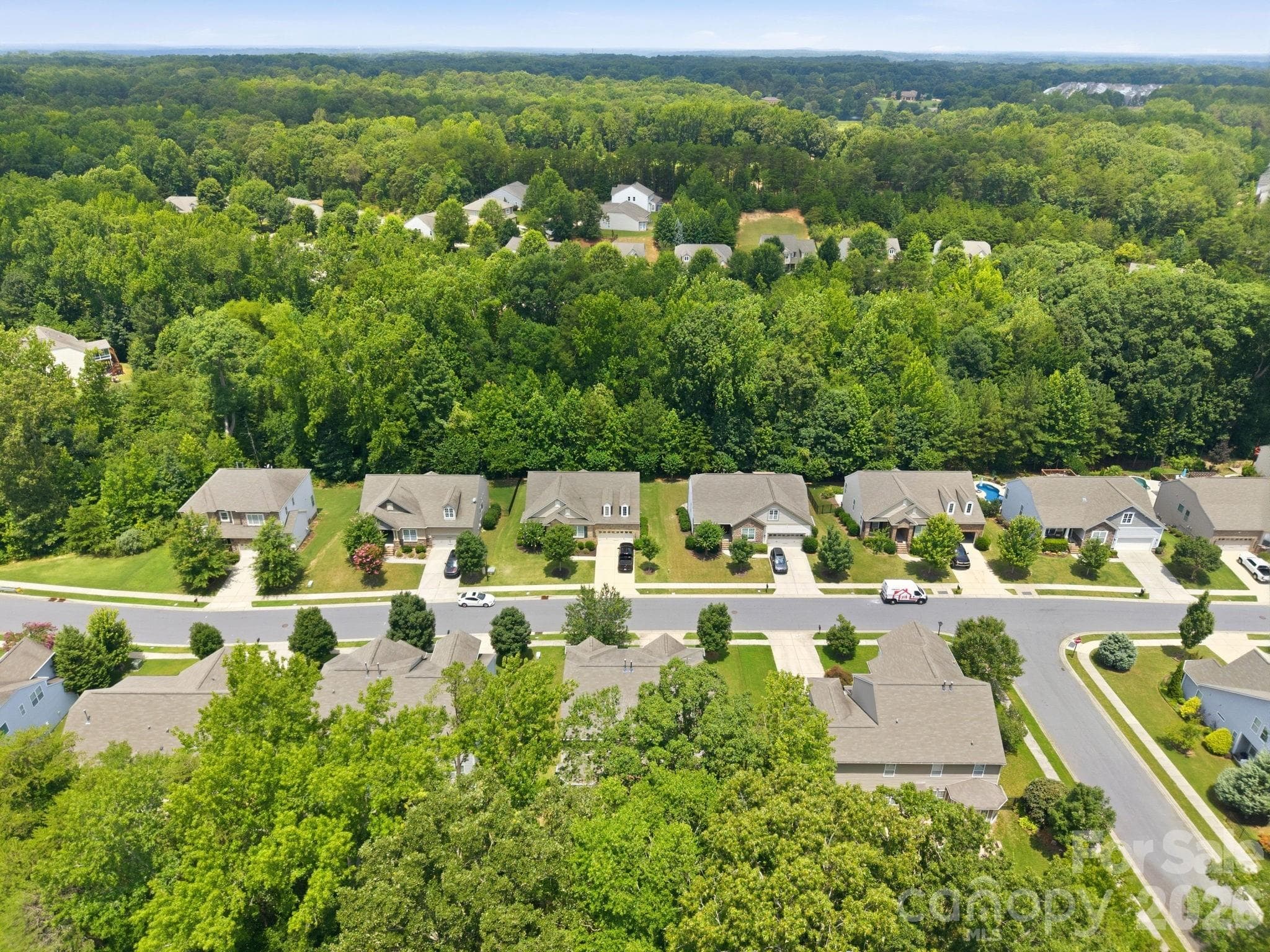 Single Family Residence at 14711 Brannock Hills Drive, Charlotte, photo 34 of 34