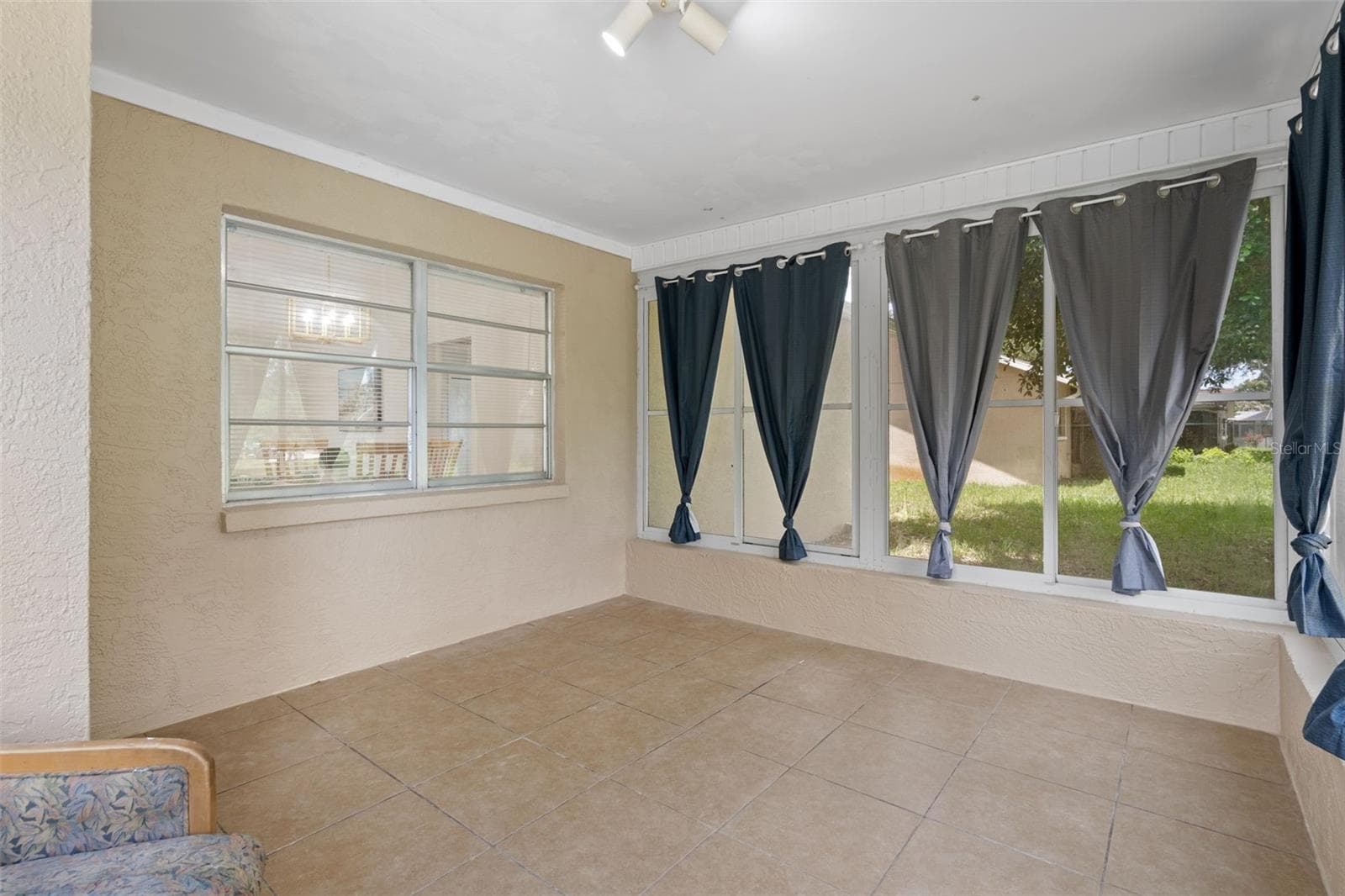Single Family Residence at 8643 WOODBRIDGE DR, NEW PORT RICHEY, photo 20 of 25