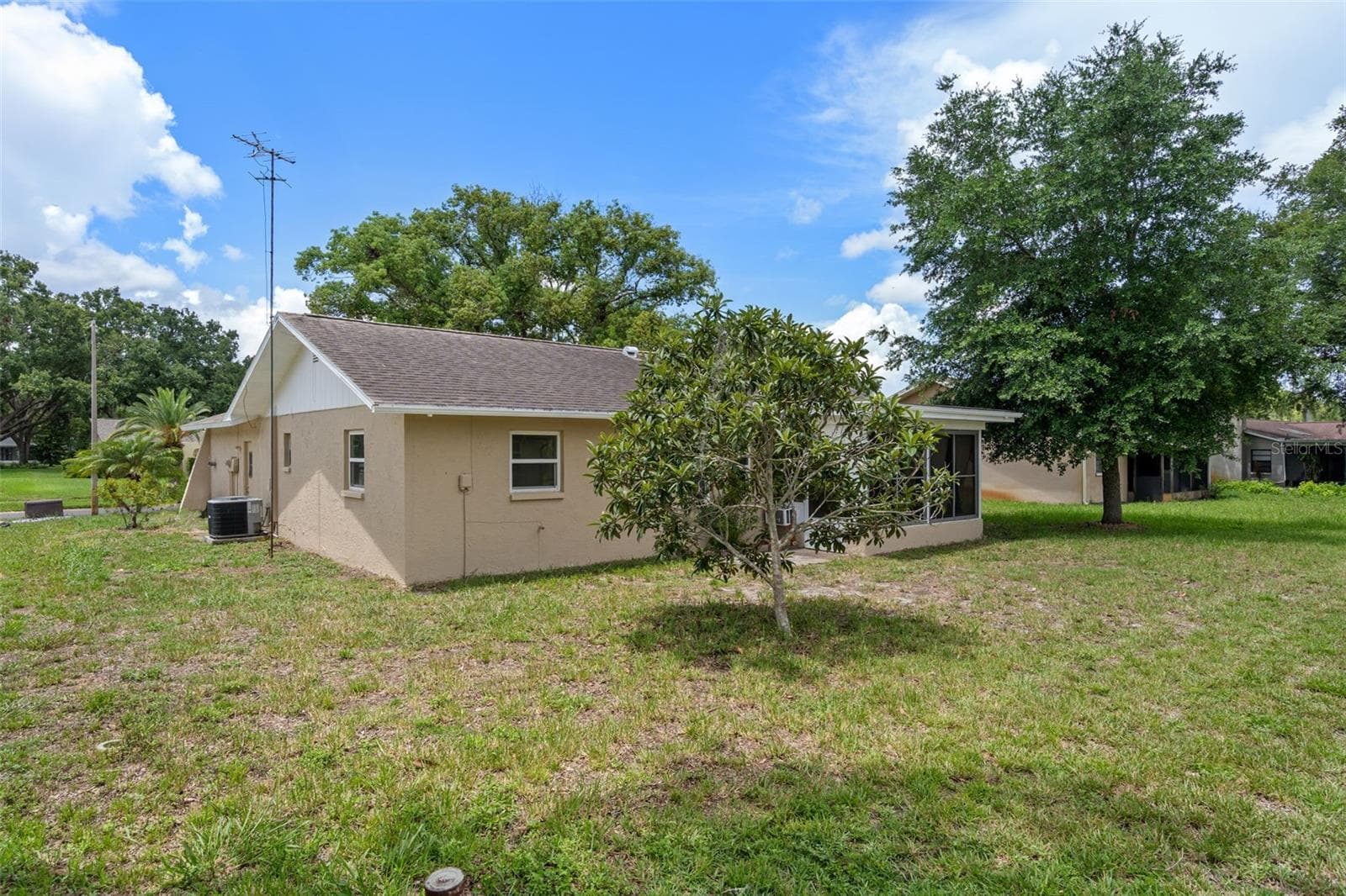 Single Family Residence at 8643 WOODBRIDGE DR, NEW PORT RICHEY, photo 21 of 25