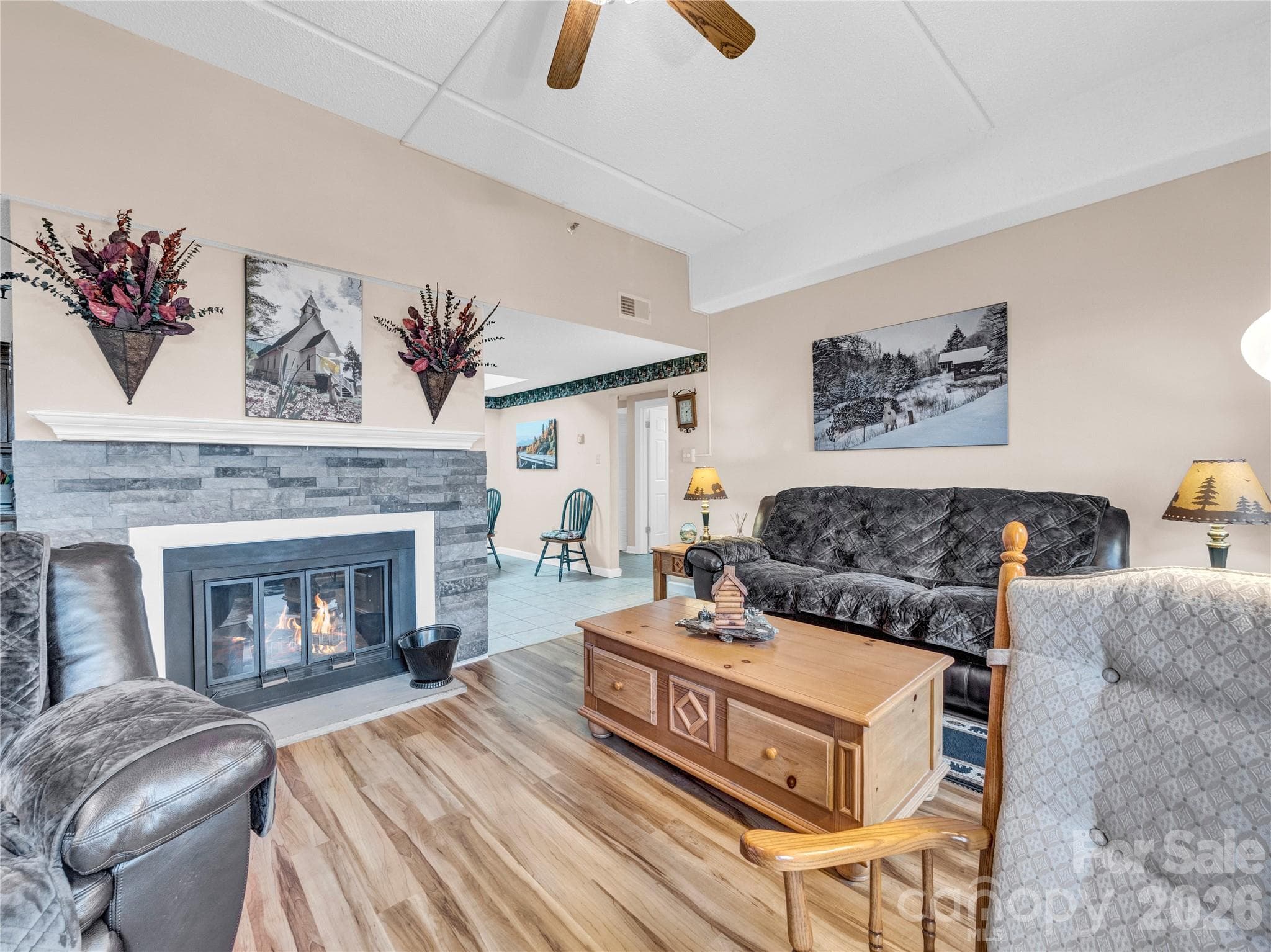 Condominium at 303 Sugar Top Drive, Sugar Mountain, photo 4 of 34