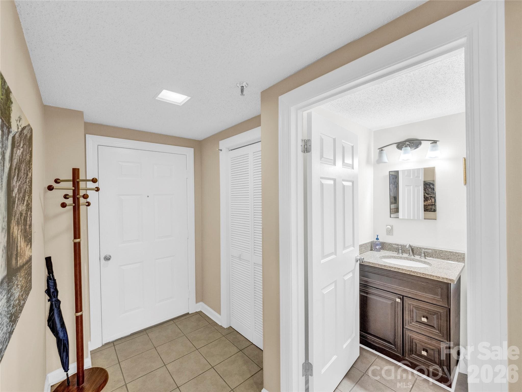 Condominium at 303 Sugar Top Drive, Sugar Mountain, photo 19 of 34