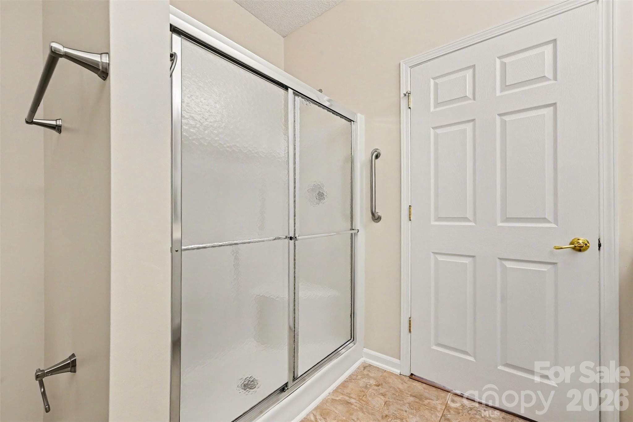 Primary shower - Charlotte