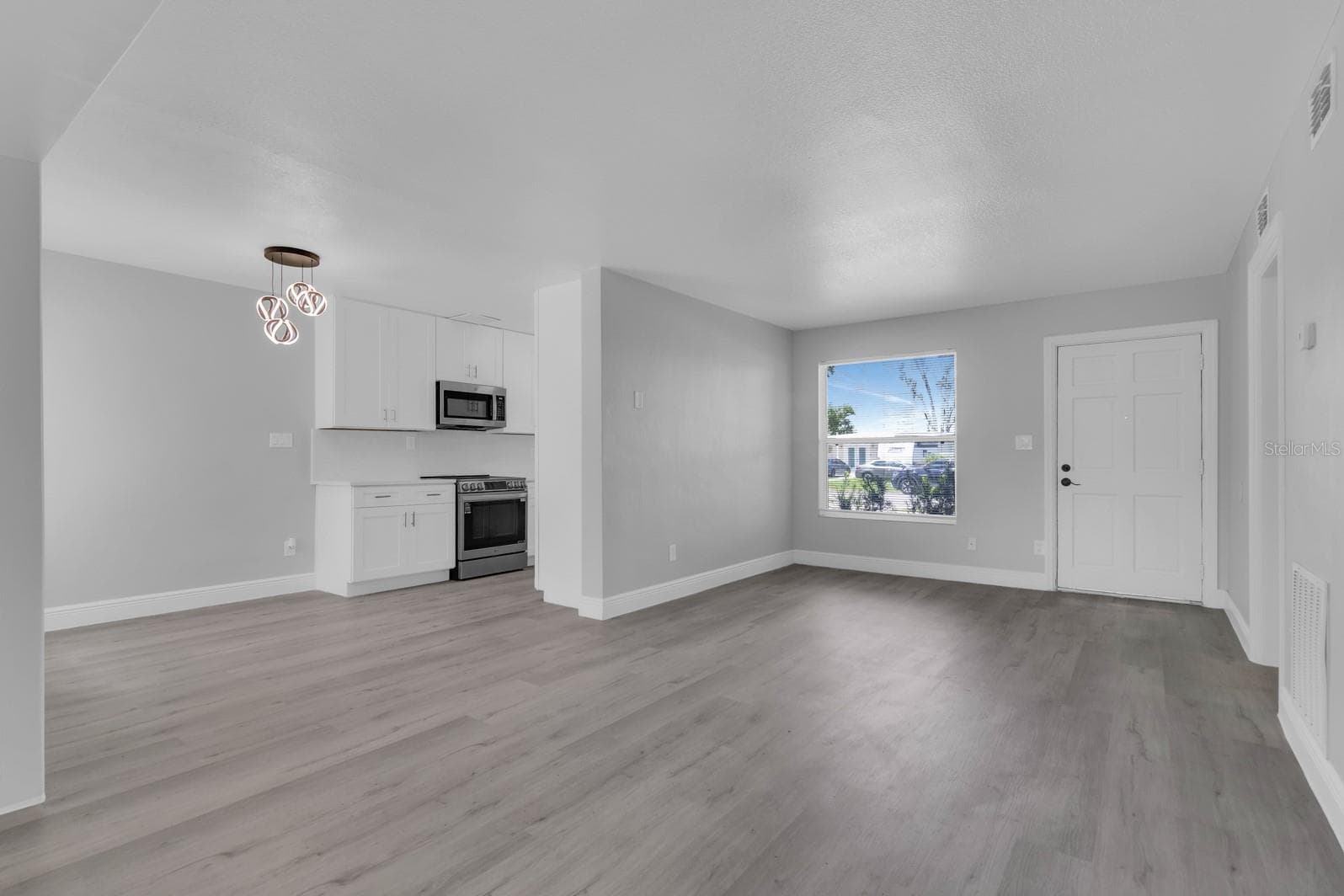 Single Family Residence at 1007 EGAN DR, ORLANDO, photo 16 of 30