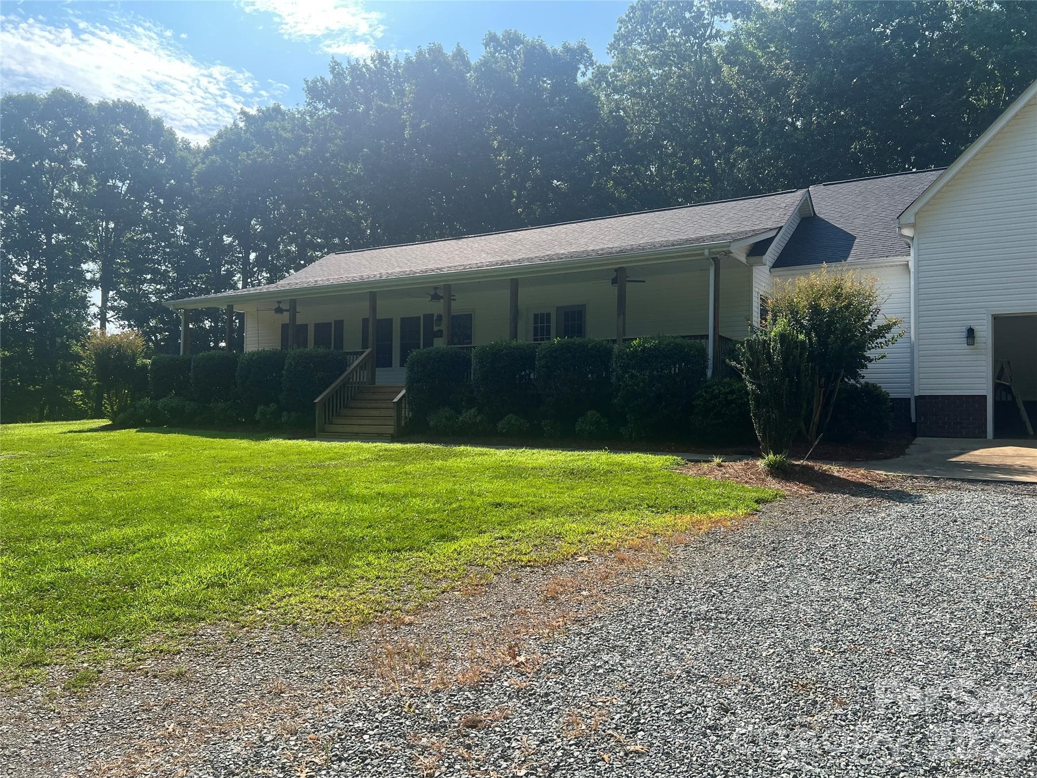 Single Family Residence at 245 Jermane Road, New London, photo 3 of 40
