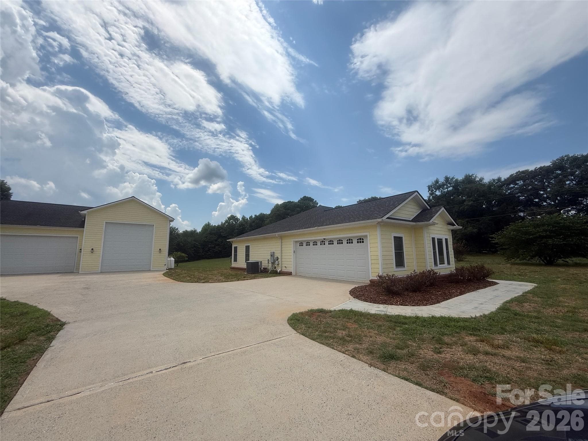 Single Family Residence at 1038 Steel Bridge Road, Mooresboro, photo 4 of 25