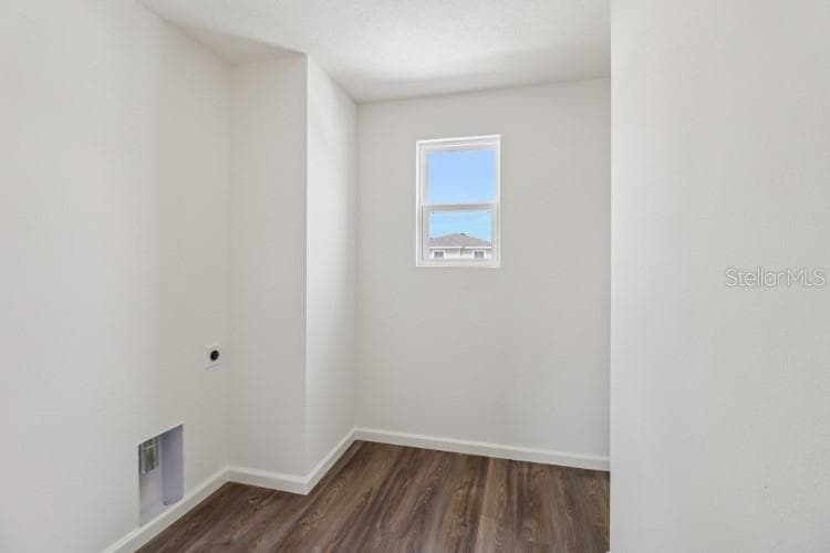 Single Family Residence at 468 OAK CANOPY CIR, AVON PARK, photo 10 of 36