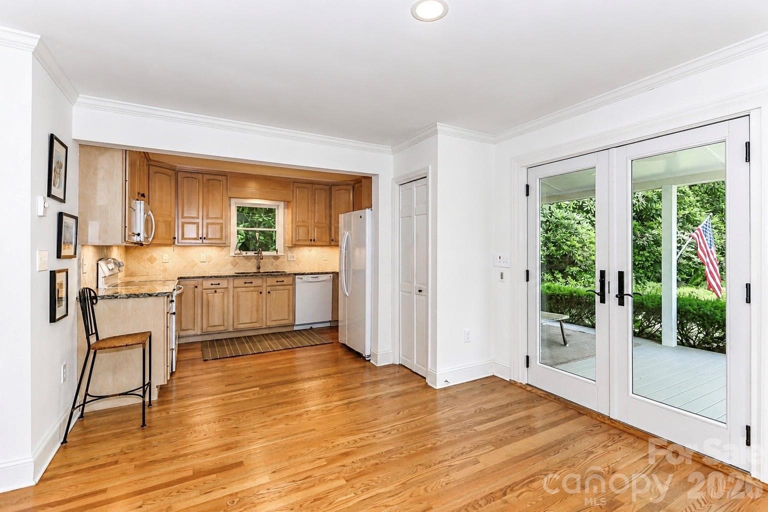 Single Family Residence at 315 Green Hill Woods, Blowing Rock, photo 13 of 48