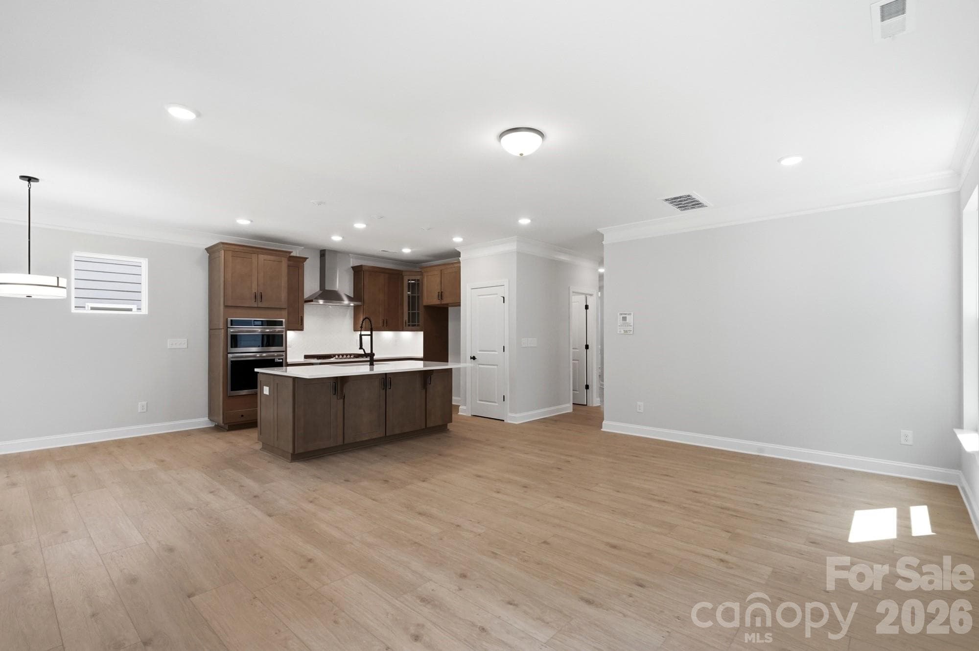Family Room - Charlotte