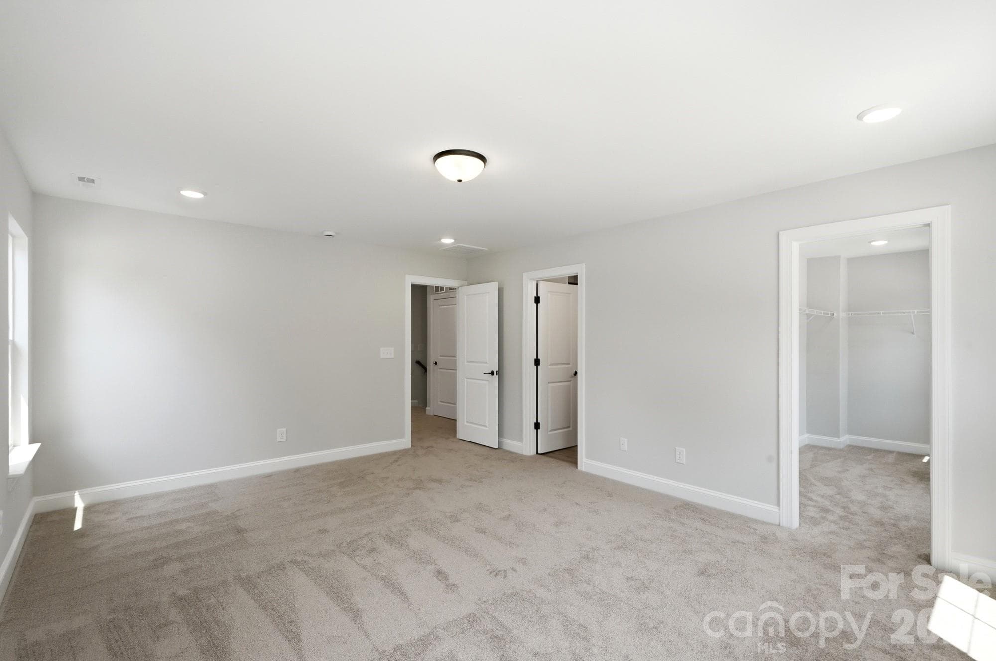Primary Bedroom - Charlotte