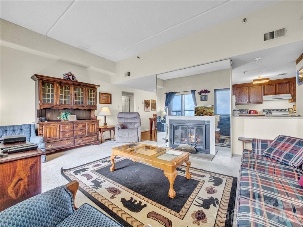 Condominium at Sugar Mountain, photo 3 of 34