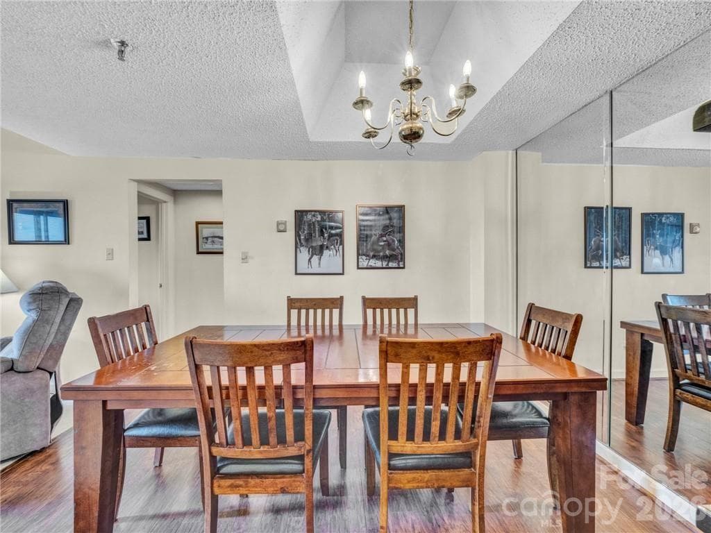 Condominium at Sugar Mountain, photo 9 of 34