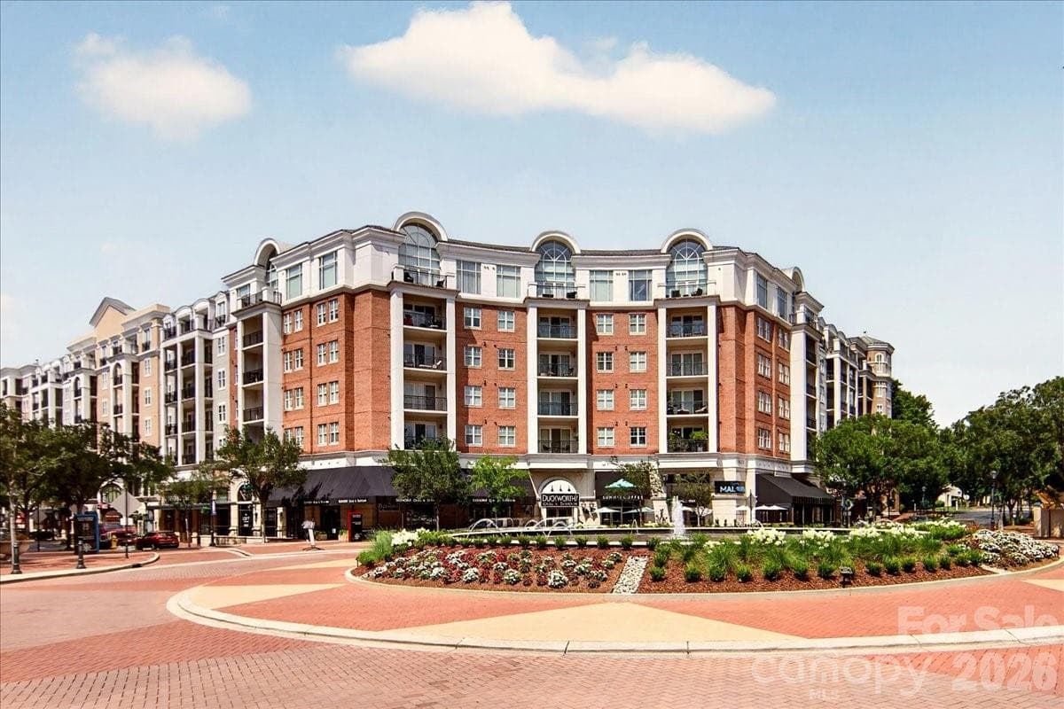 Condominium at Charlotte, photo 15 of 41