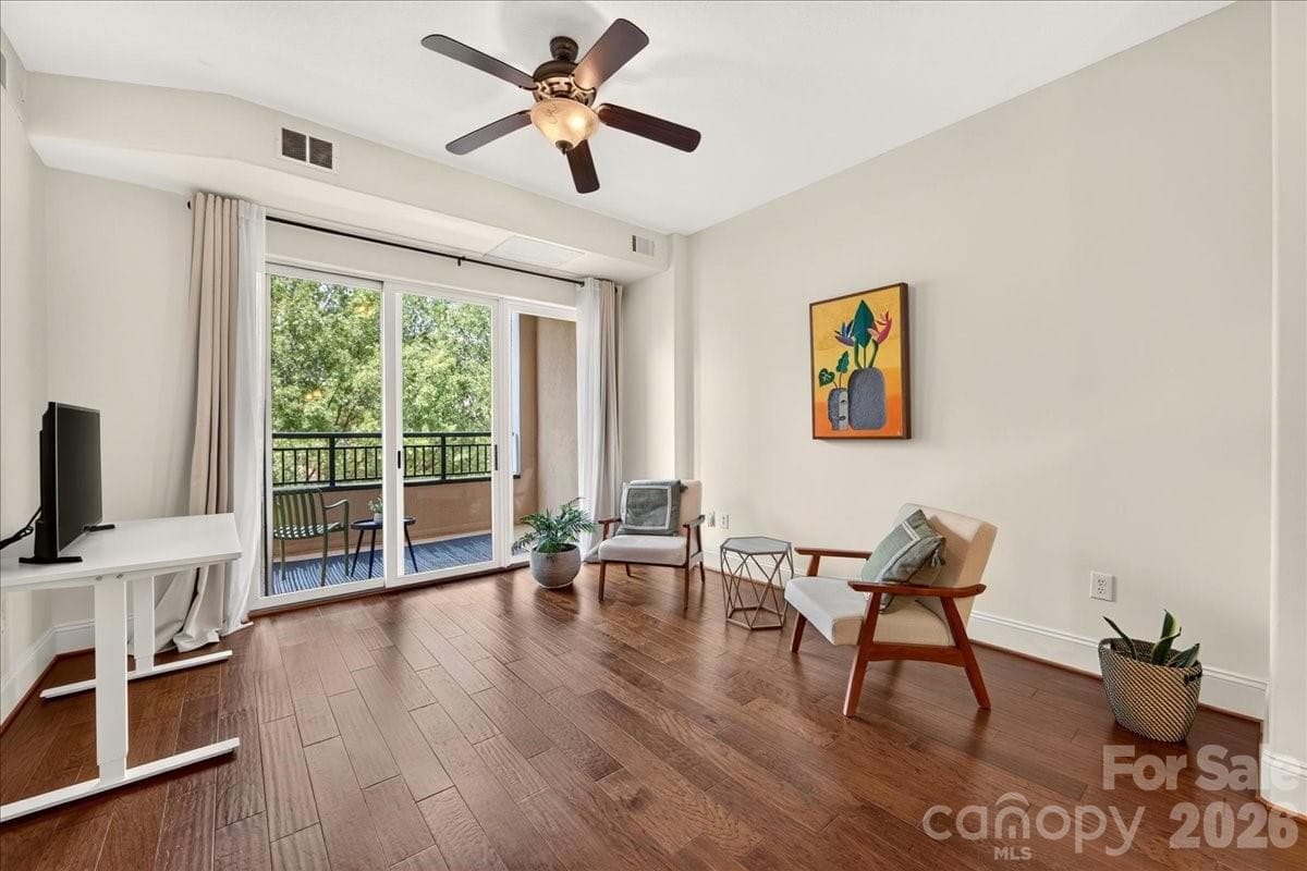 Condominium at Charlotte, photo 24 of 41
