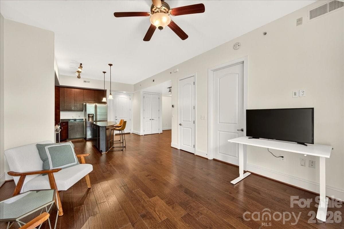 Condominium at Charlotte, photo 26 of 41