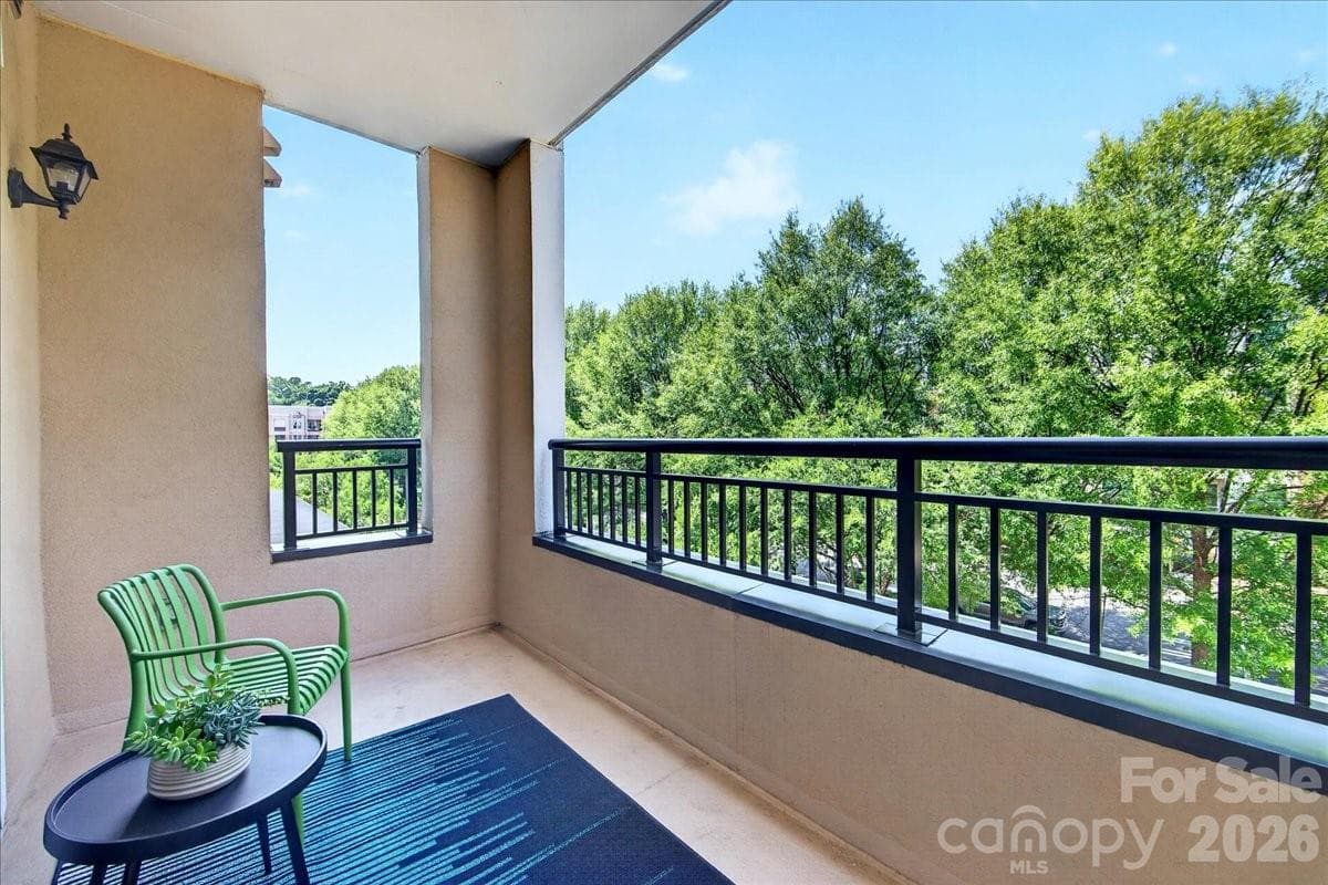 Condominium at Charlotte, photo 27 of 41