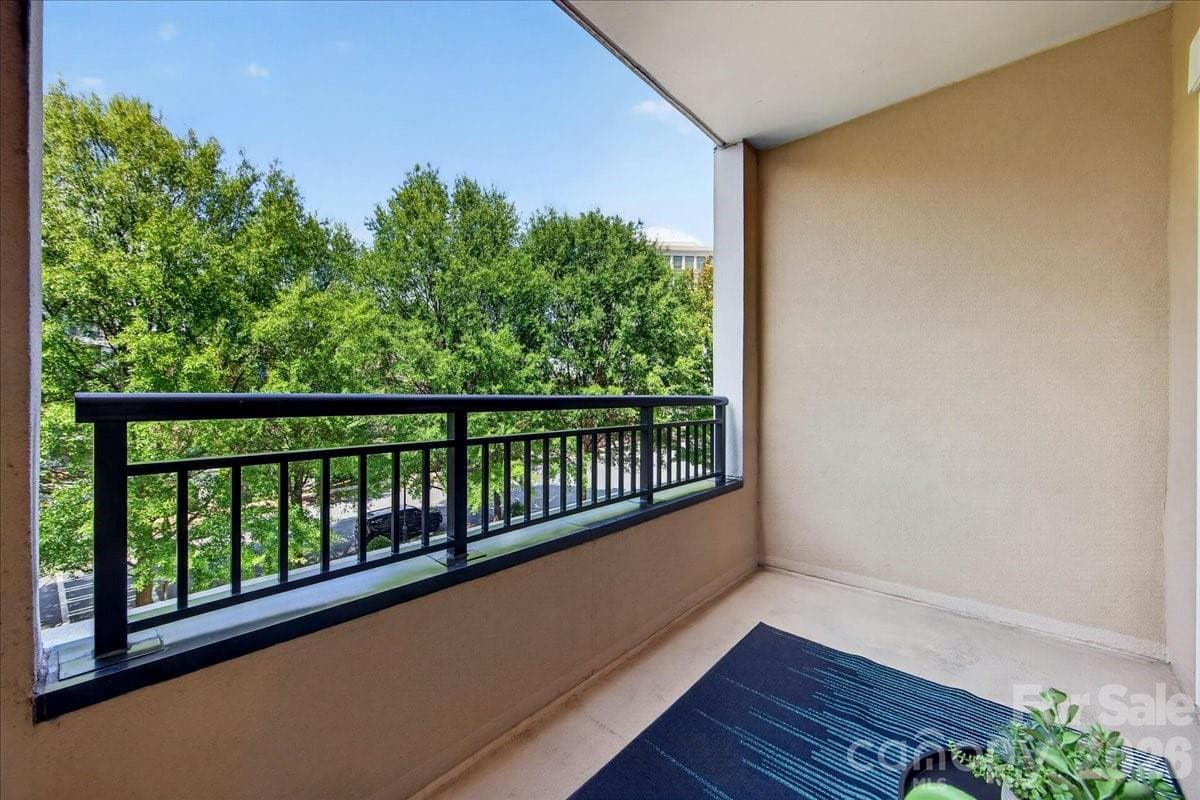 Condominium at Charlotte, photo 28 of 41