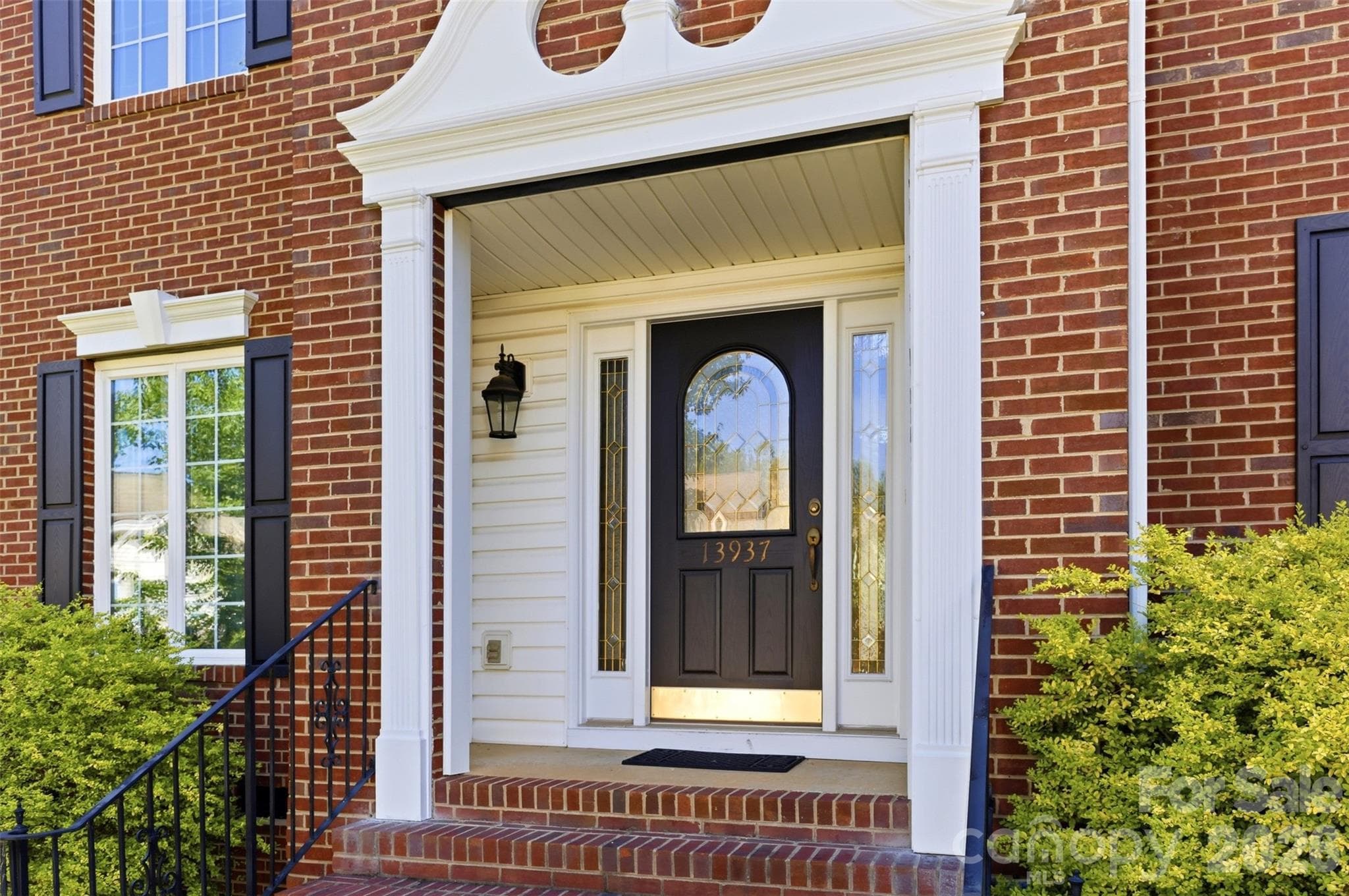Front Entrance - Charlotte