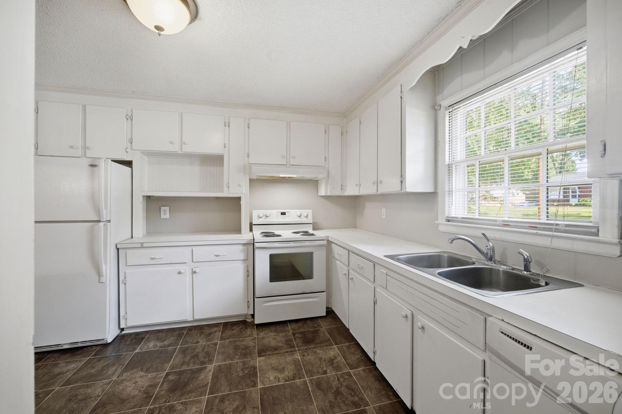 Single Family Residence at Charlotte, photo 4 of 38