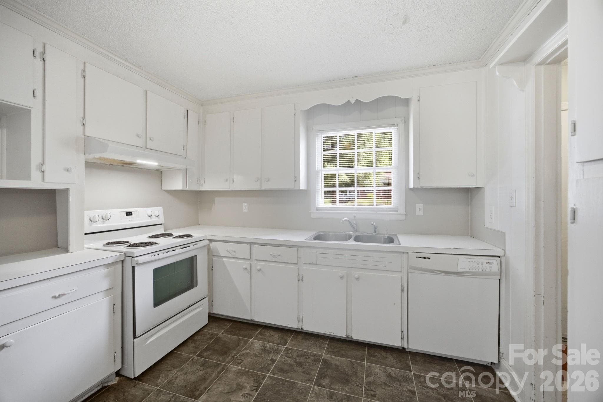 Single Family Residence at Charlotte, photo 5 of 38