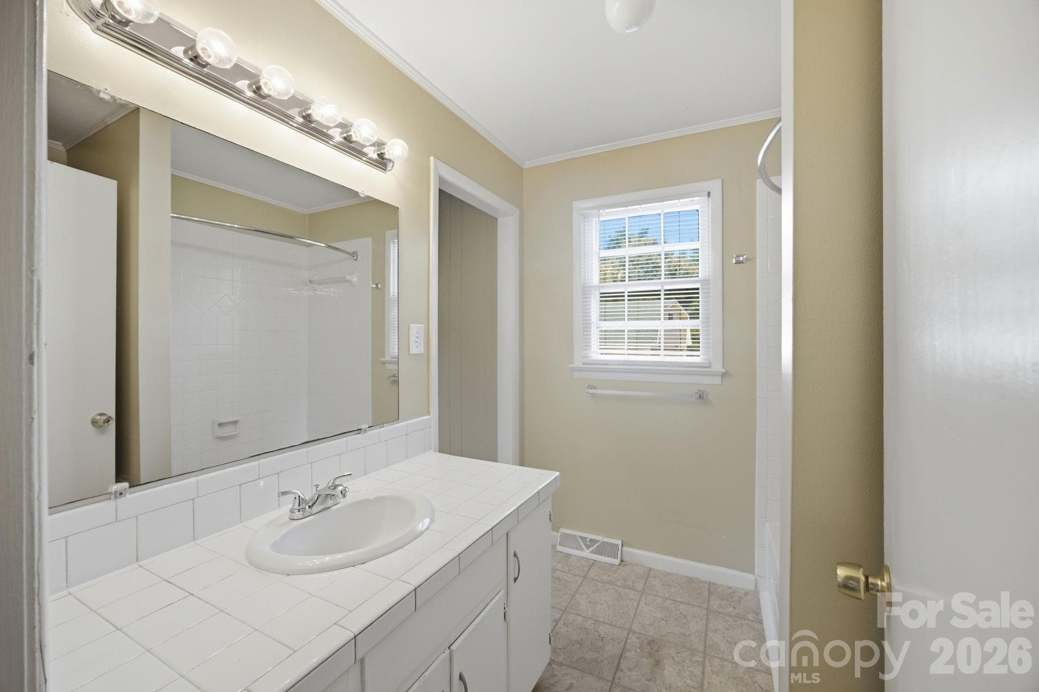 Single Family Residence at Charlotte, photo 20 of 38