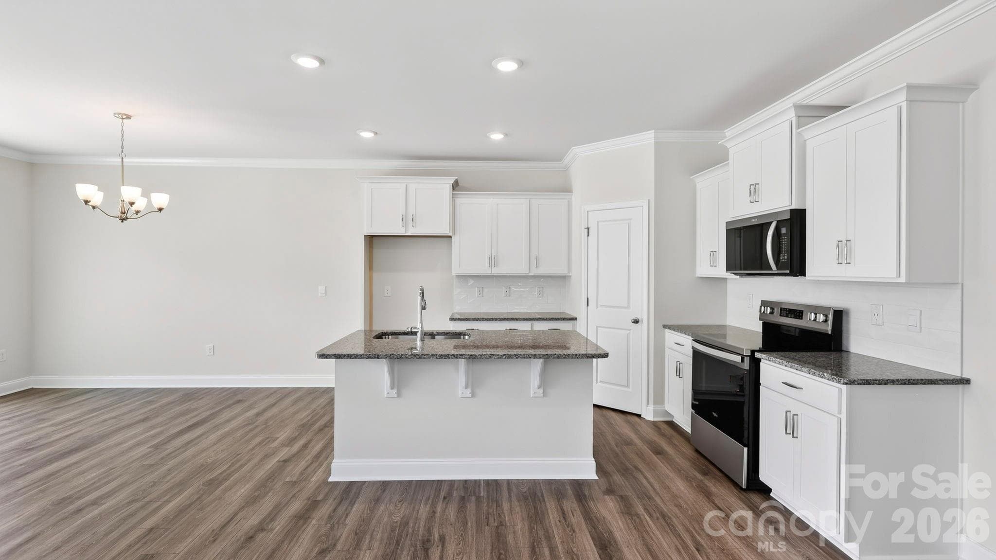 Townhouse at Hendersonville, photo 5 of 33