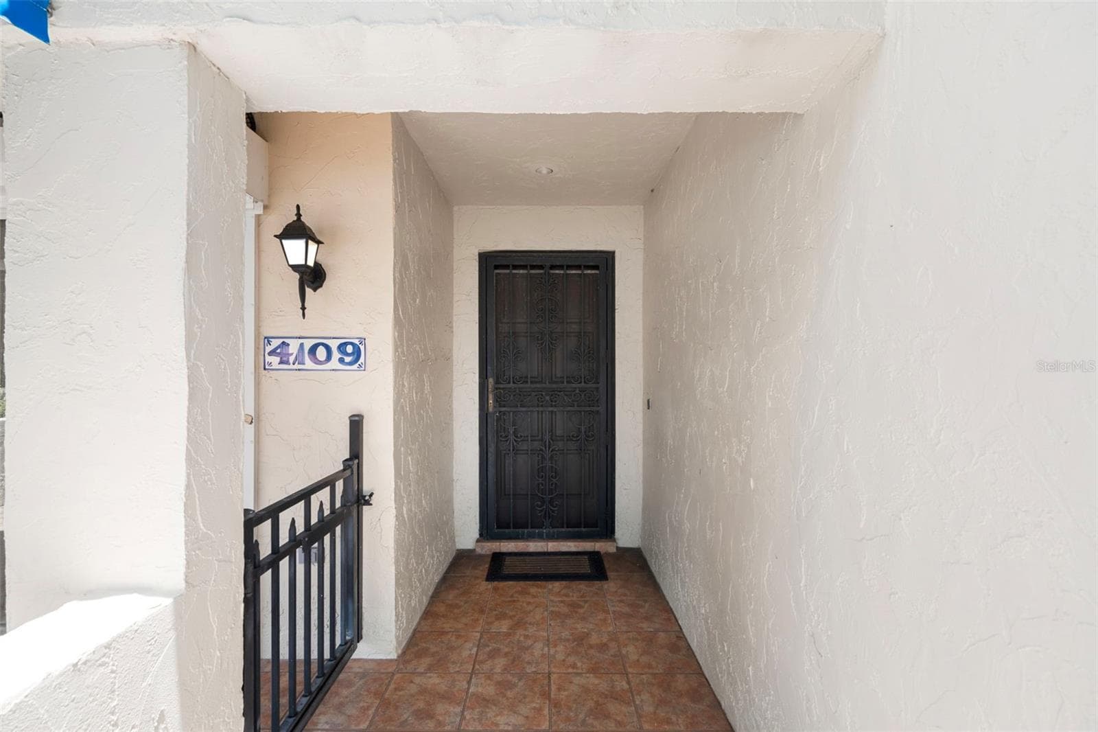 Villa at 4109 89TH AVE N, PINELLAS PARK, photo 9 of 56