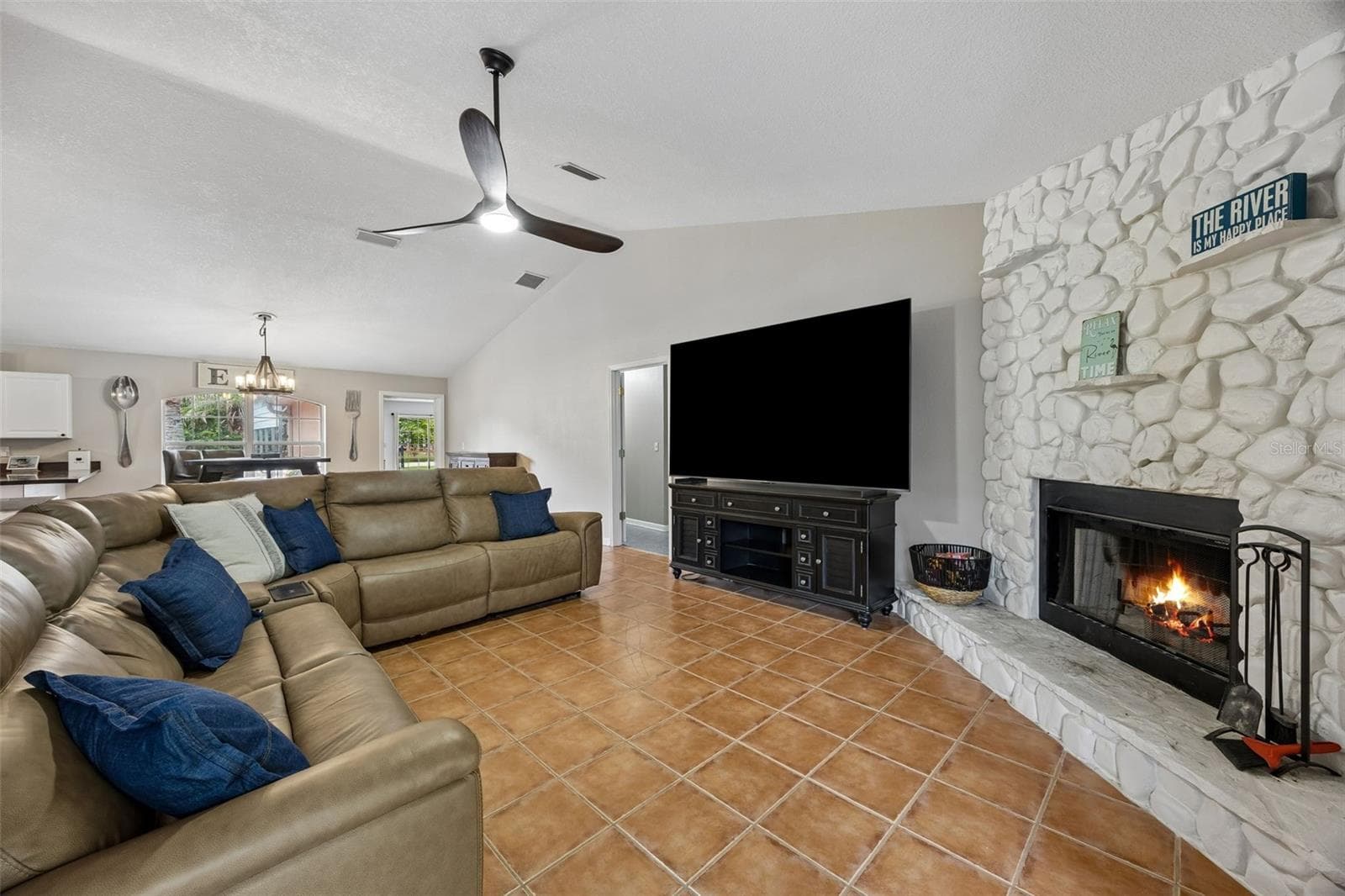 Of the living room - 134 BOWFIN DR, PALATKA