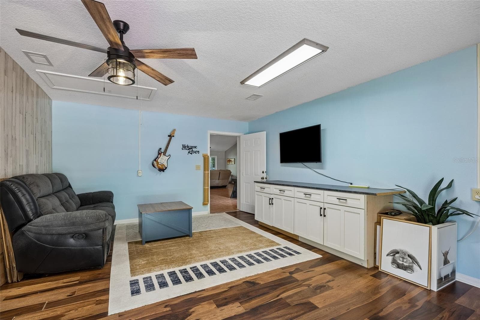 Family room - 134 BOWFIN DR, PALATKA