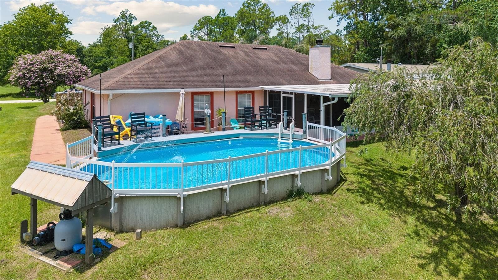 Pool - 134 BOWFIN DR, PALATKA