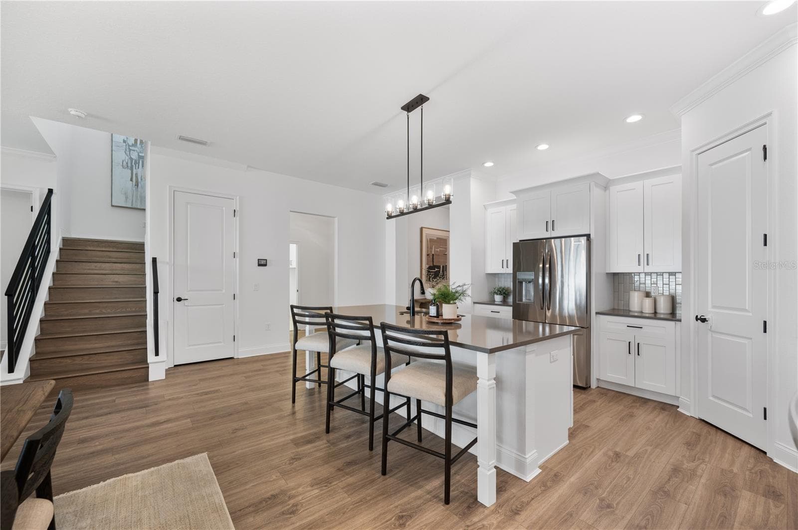 Kitchen - 2403 DERBYSHIRE AVE, LAKELAND