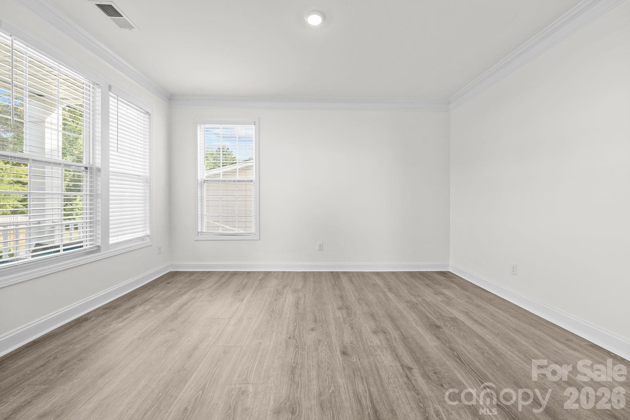 Single Family Residence at 645 Belle Grove Drive, Clover, photo 14 of 42